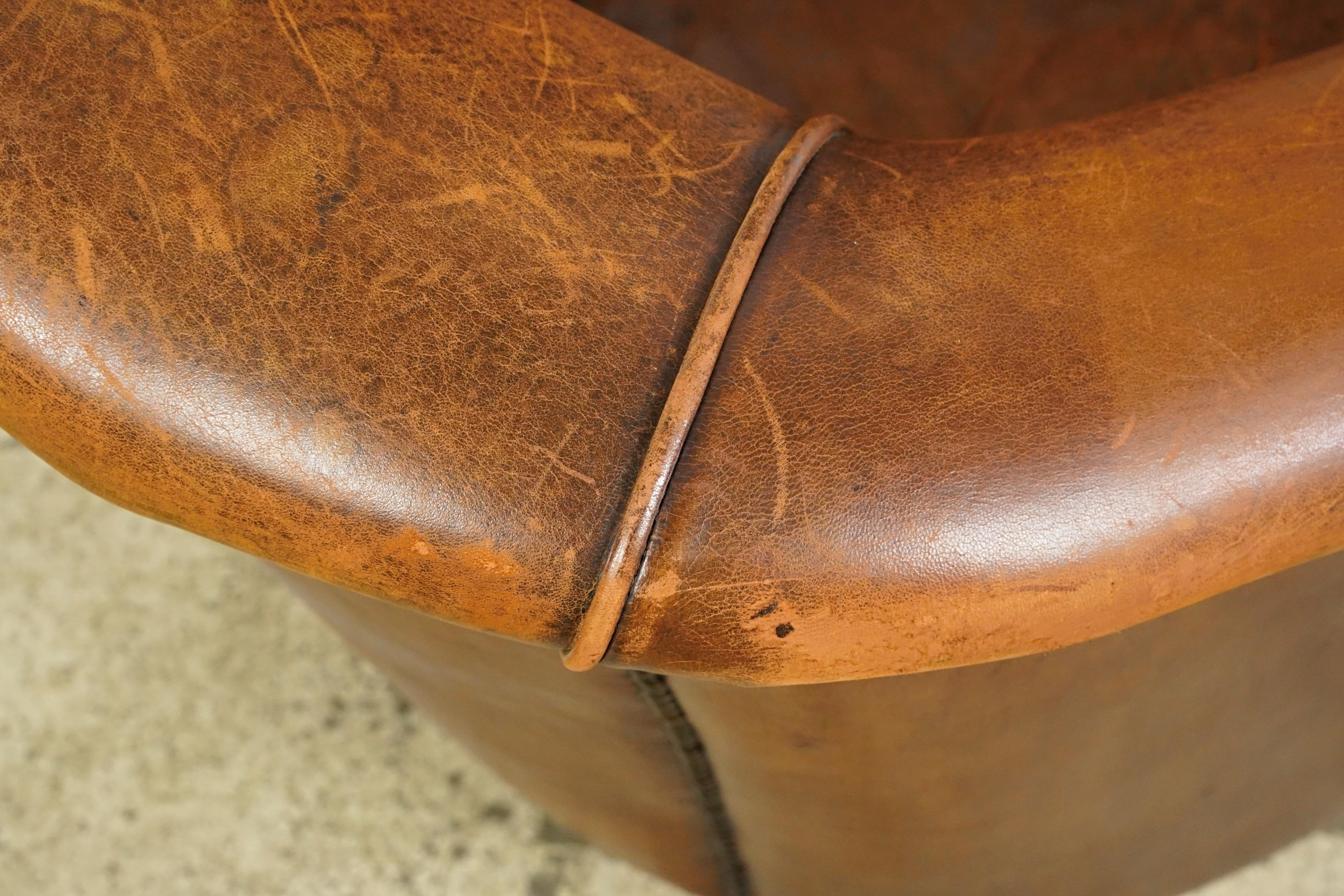 Brown Leather Barrel European Club Chair For Sale 1