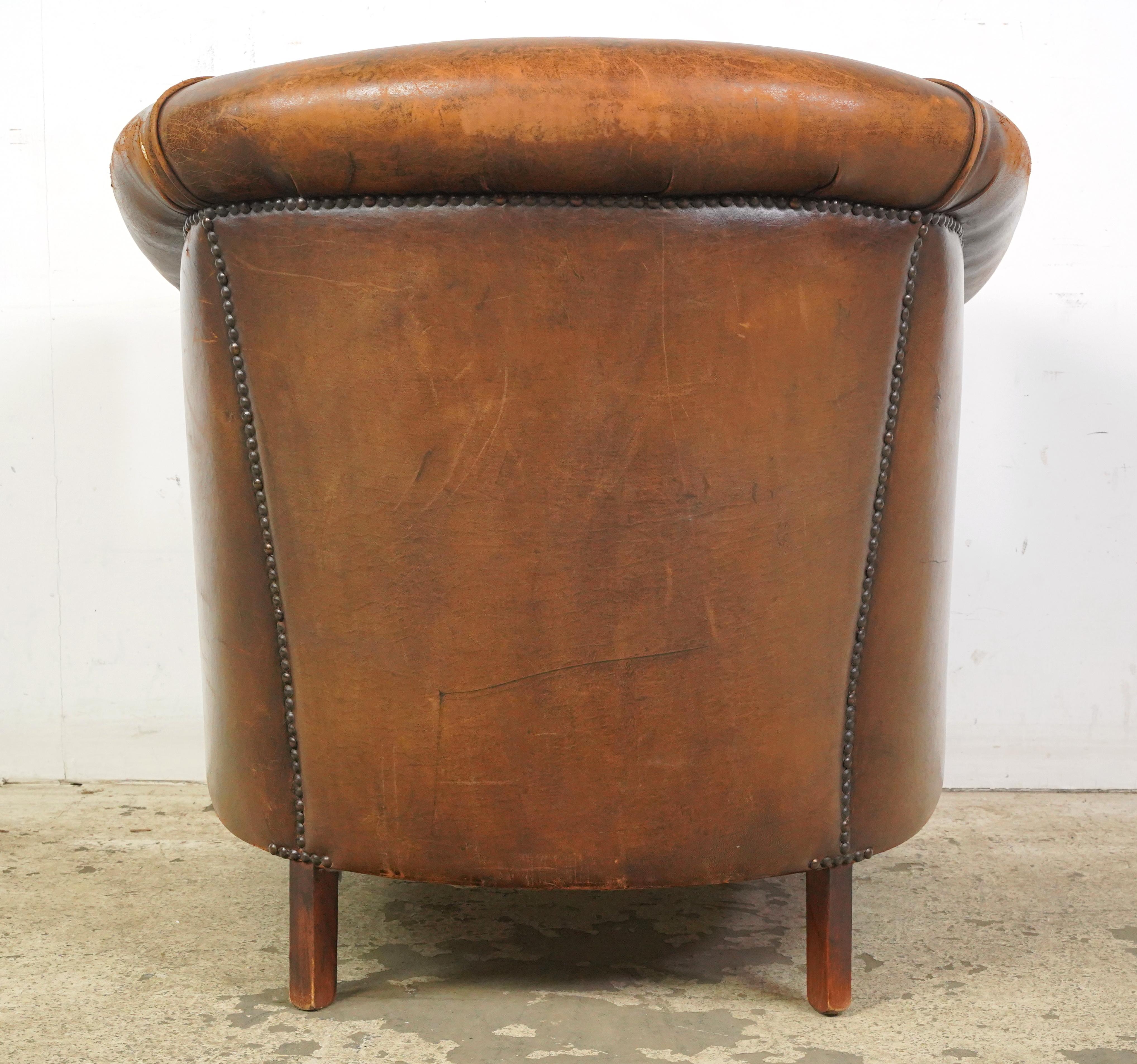 Brown Leather Barrel European Club Chair For Sale 2