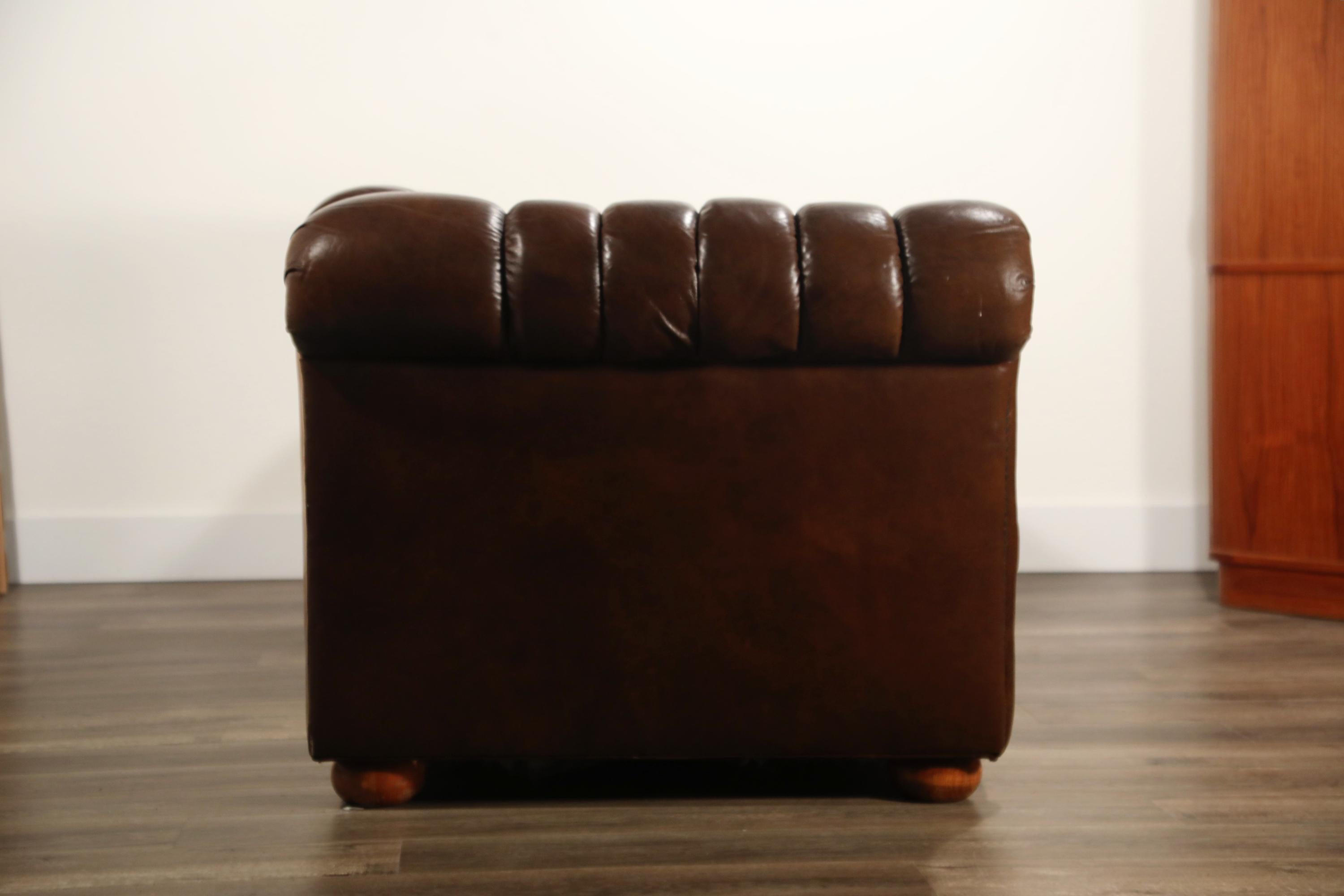 Late 20th Century Brown Leather Button Tufted Chesterfield Sofa