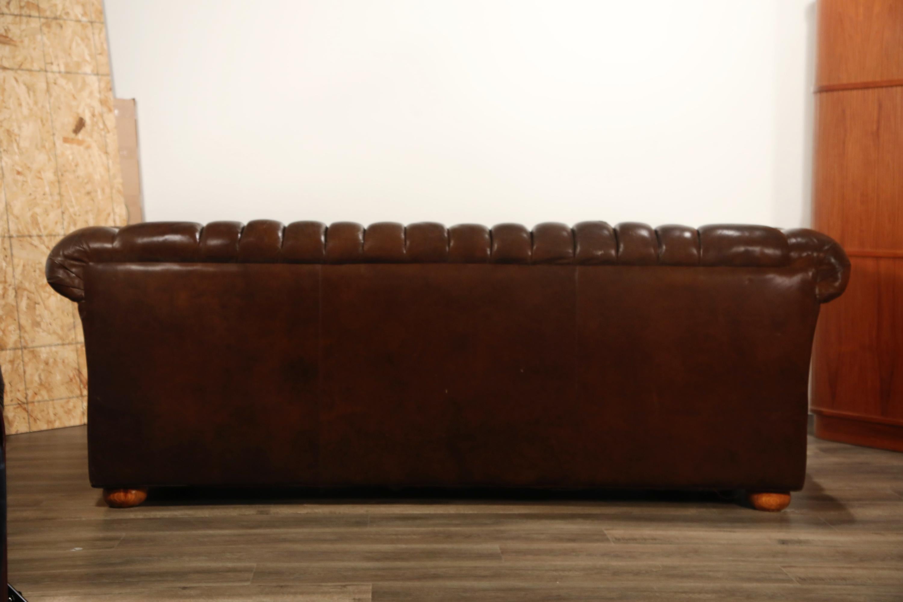 Brown Leather Button Tufted Chesterfield Sofa 4