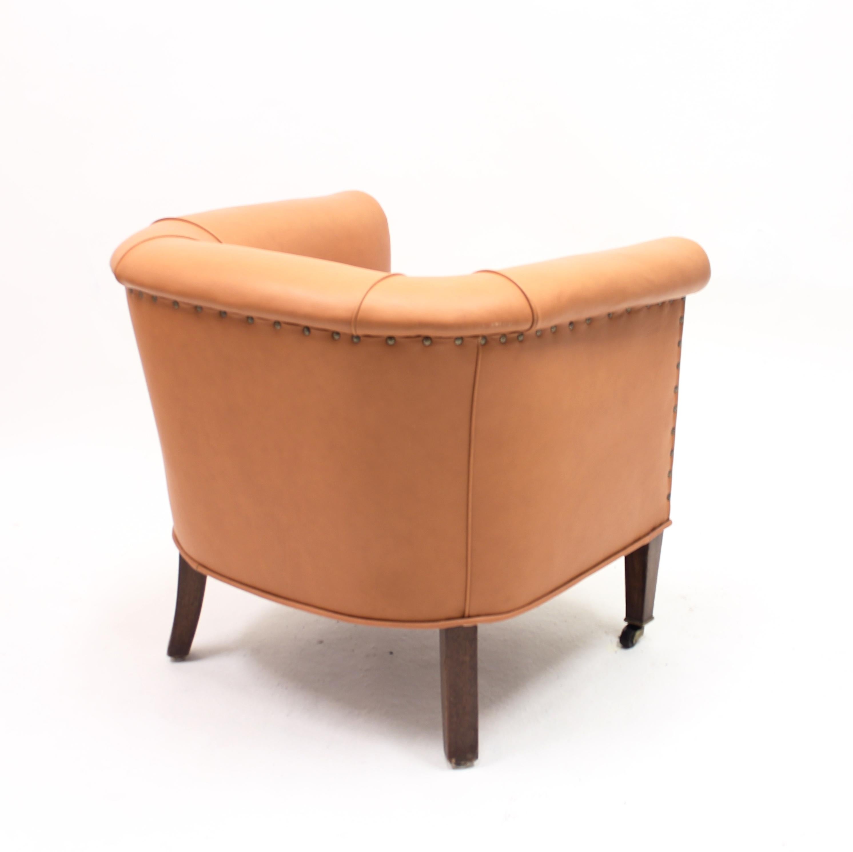 Brown Leather Club Chair on Castors, 1930s 3