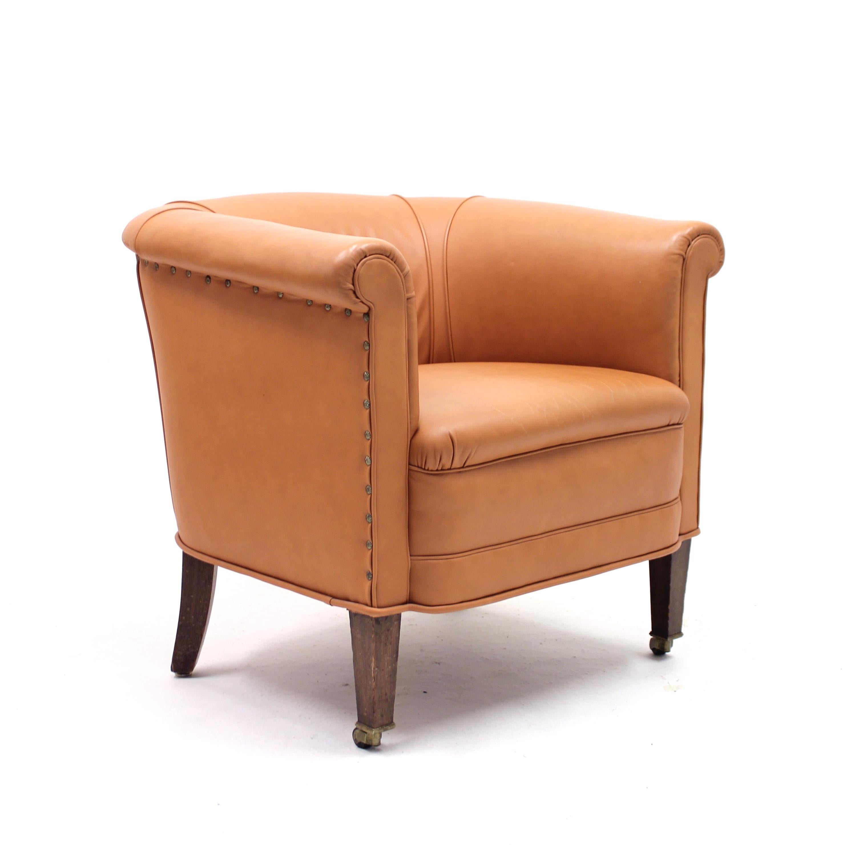 Art Deco Brown Leather Club Chair on Castors, 1930s