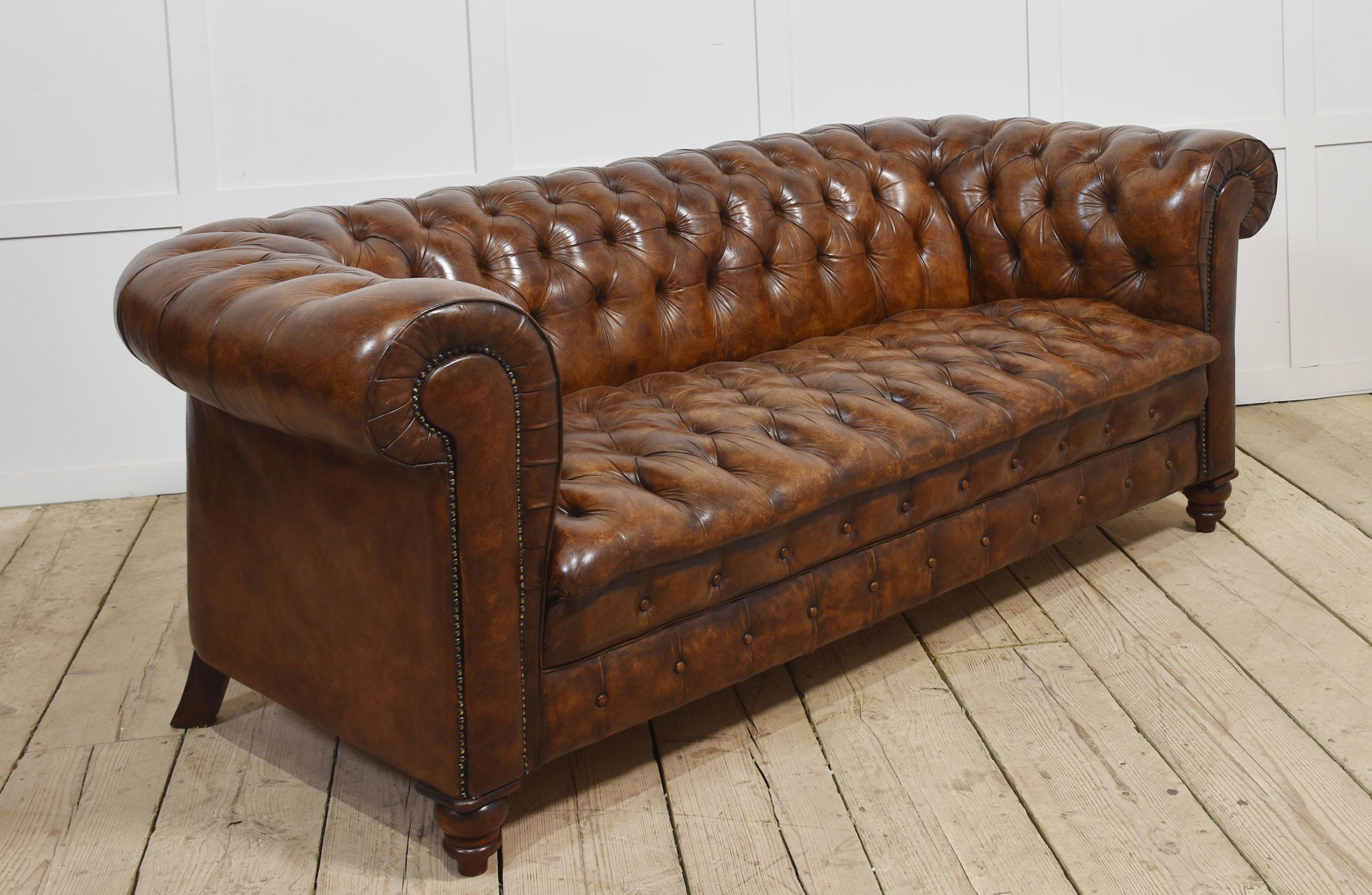 Brown leather deep buttoned chesterfield 5