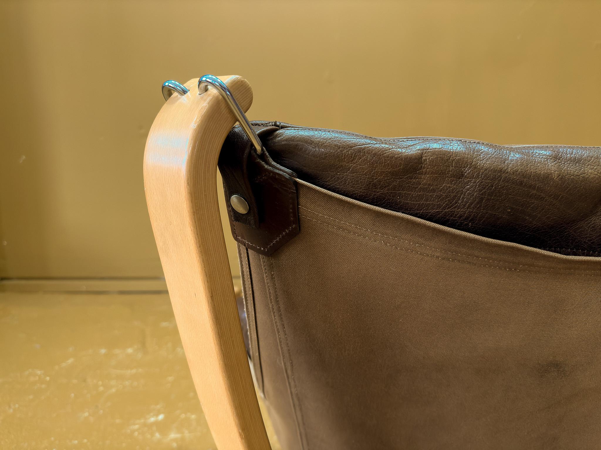 Late 20th Century Brown Leather Falcon Chair For Sale