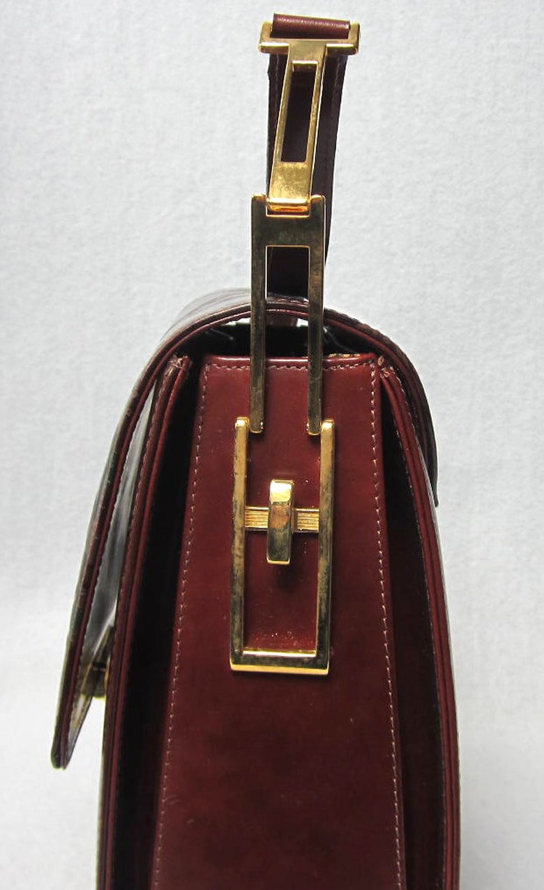 brown leather tote purse