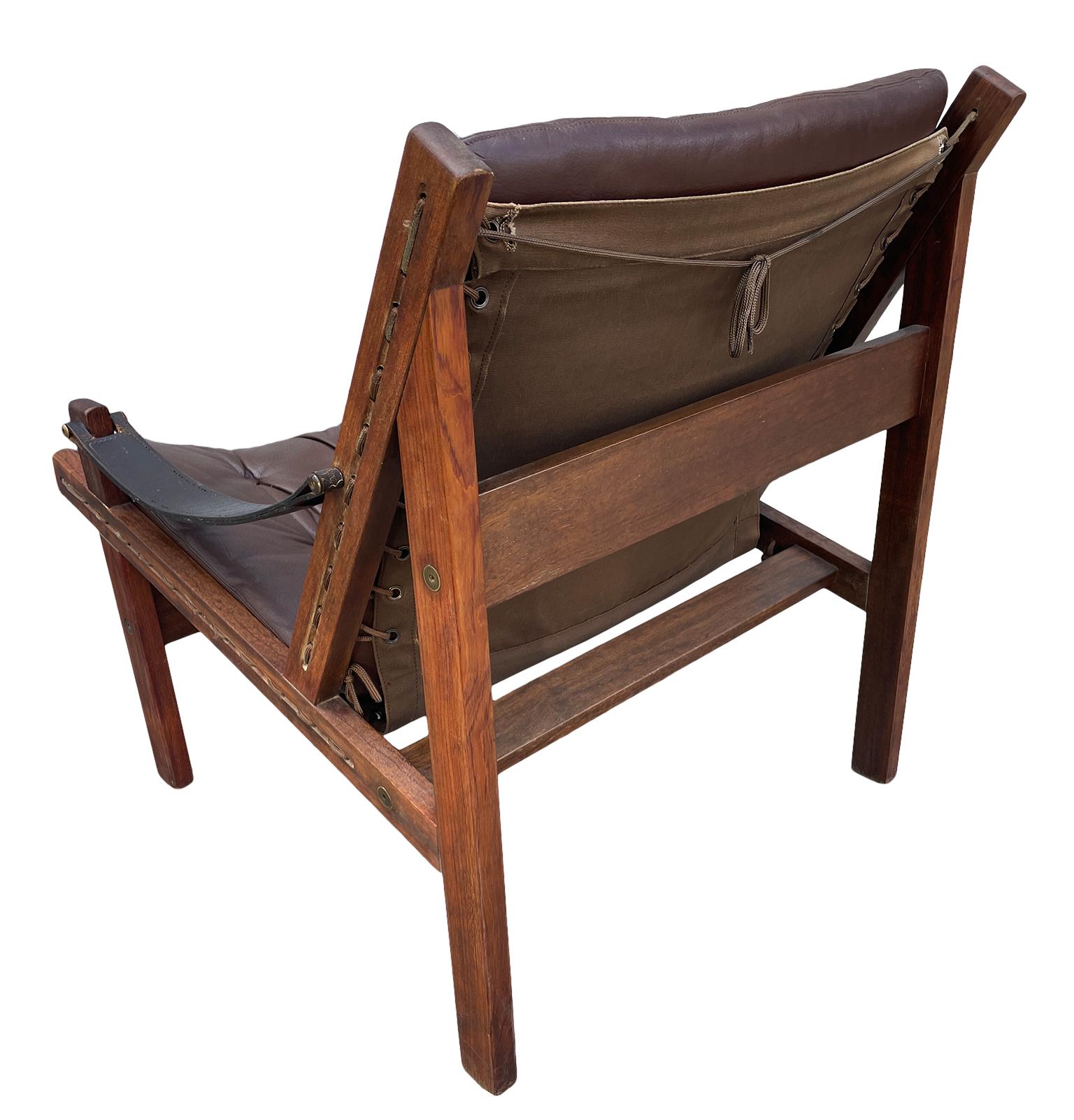 Mid-Century Modern Brown Leather “Hunter” Safari Rosewood Lounge Chair by Torbjørn Afdal, Bruksbo