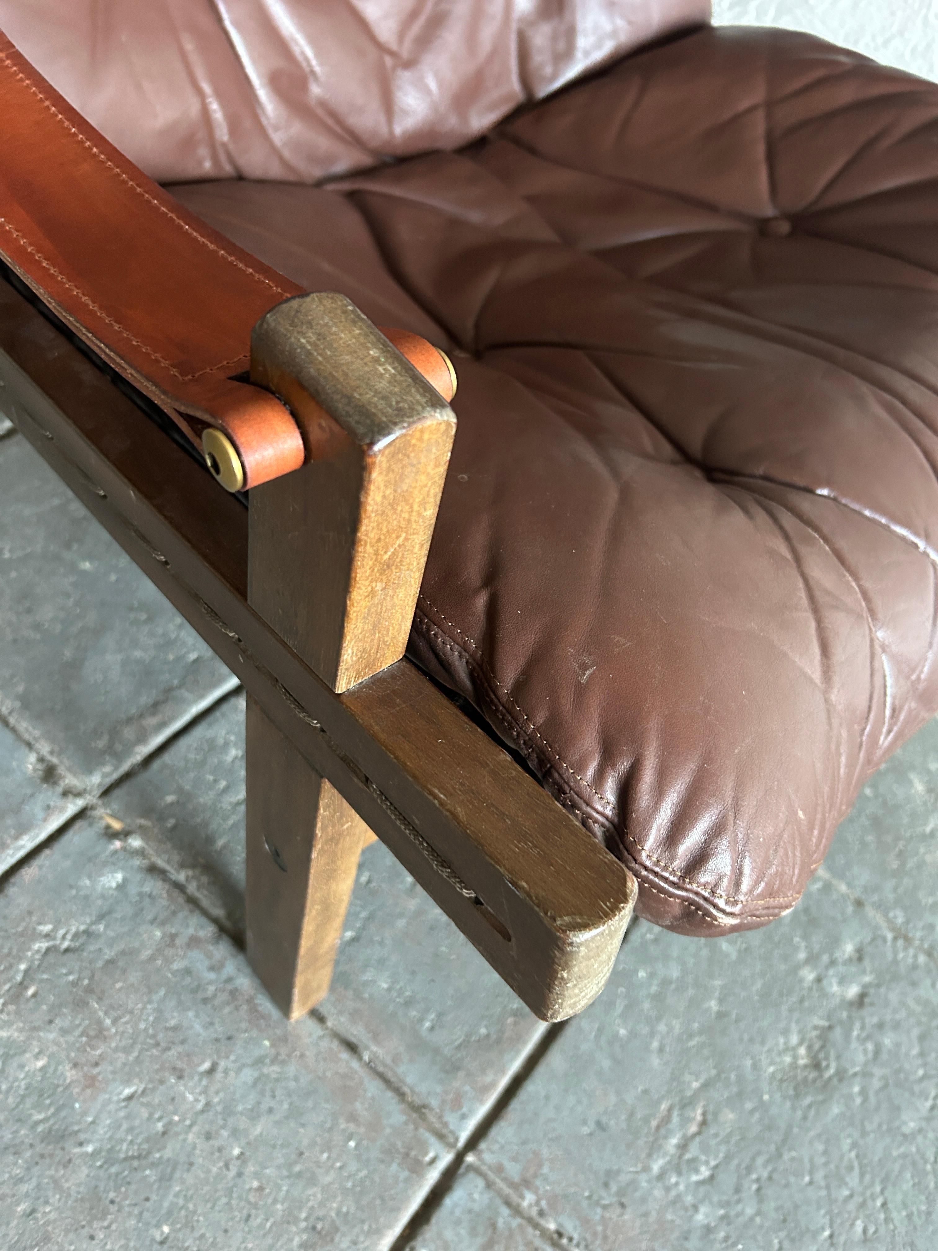 Milieu du XXe siècle Chaise longue en cuir brun Hunter Safari Rosewood par Torbjørn Afdal, Bruksbo en vente