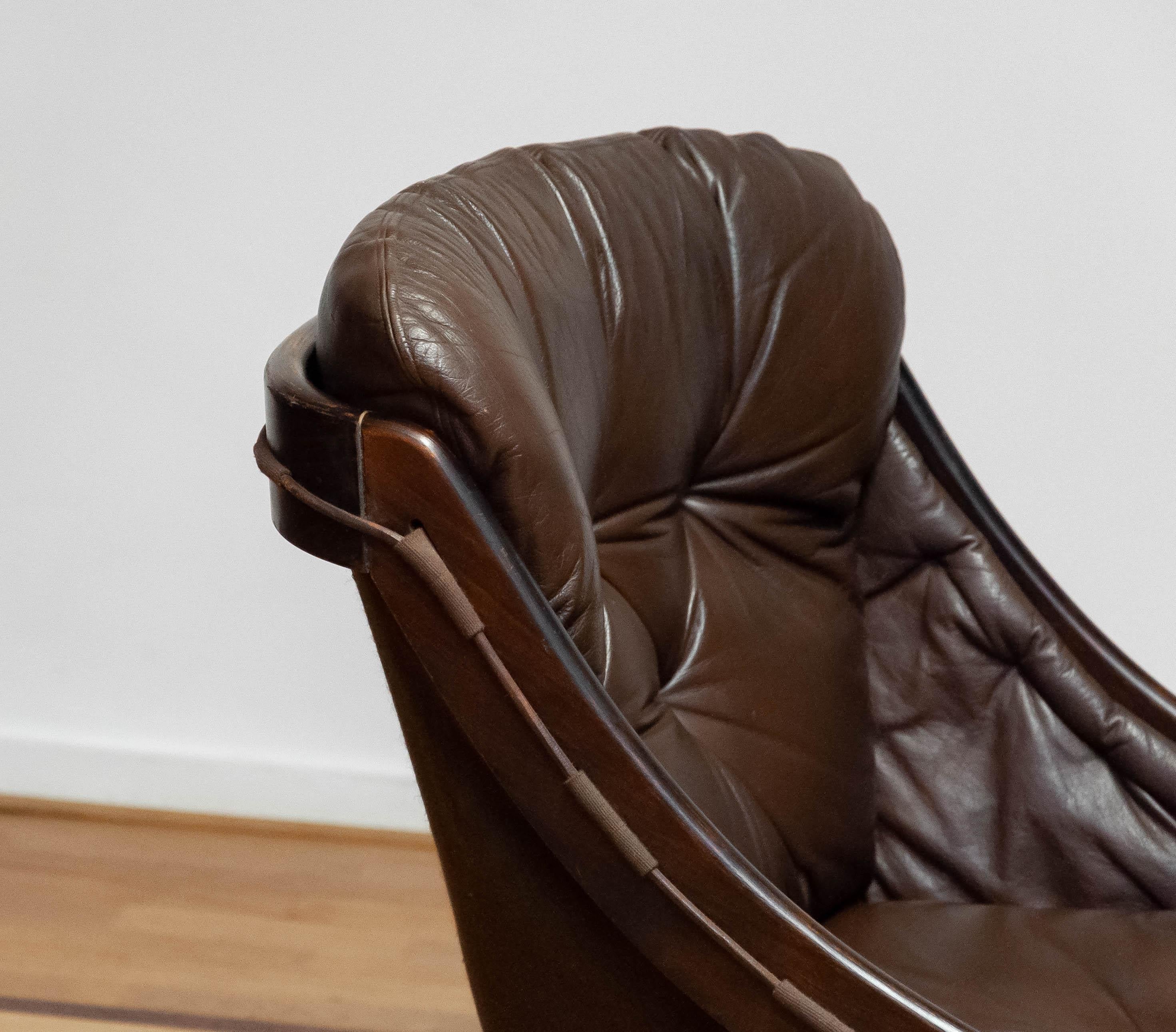 Brown Leather Lounge Chair Model 'Krona' By Ake Fribytter For Nelo, Sweden For Sale 3
