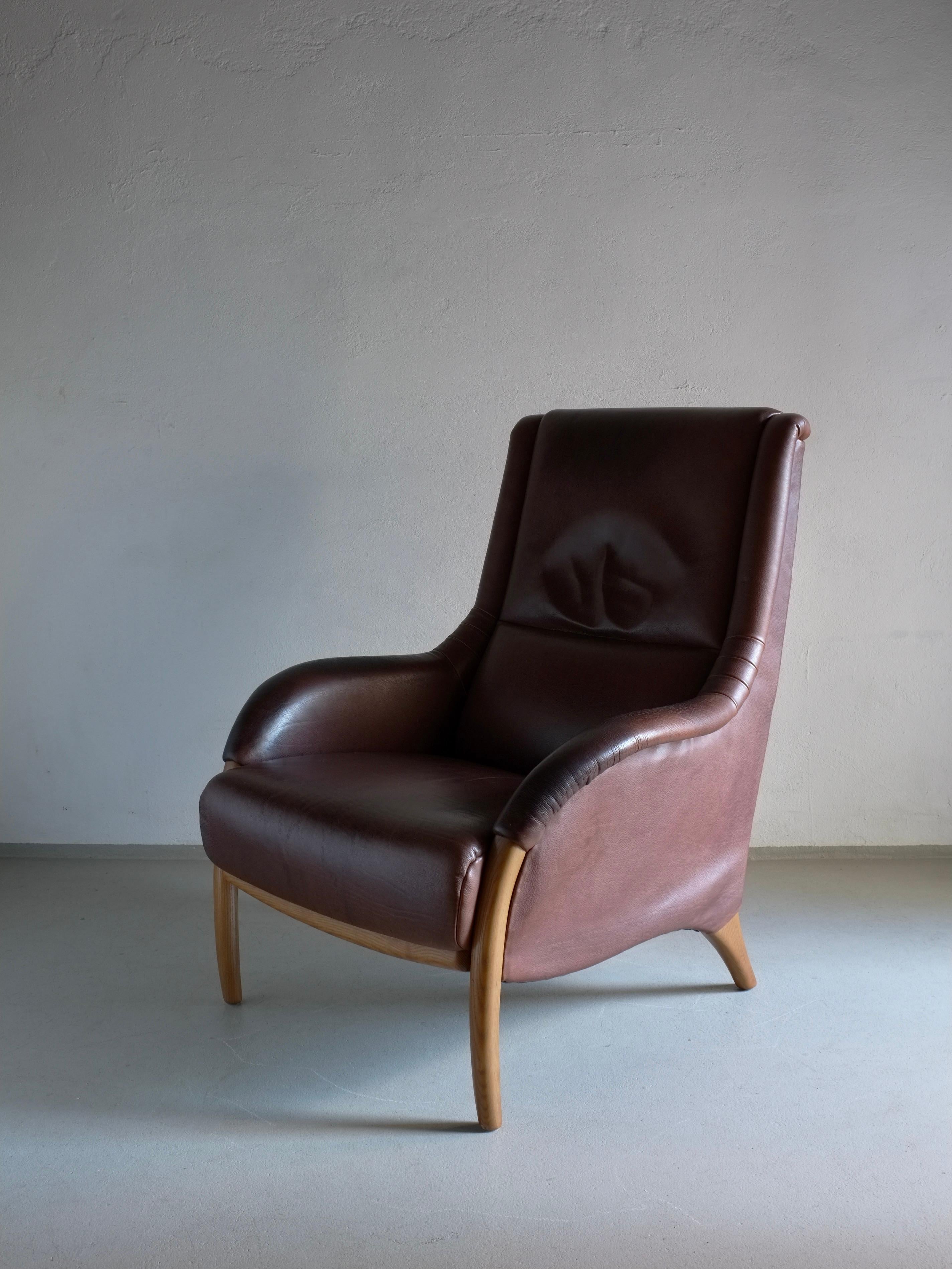 Silla de salón de cuero marrón, Países Bajos, años 80 Cuero en venta