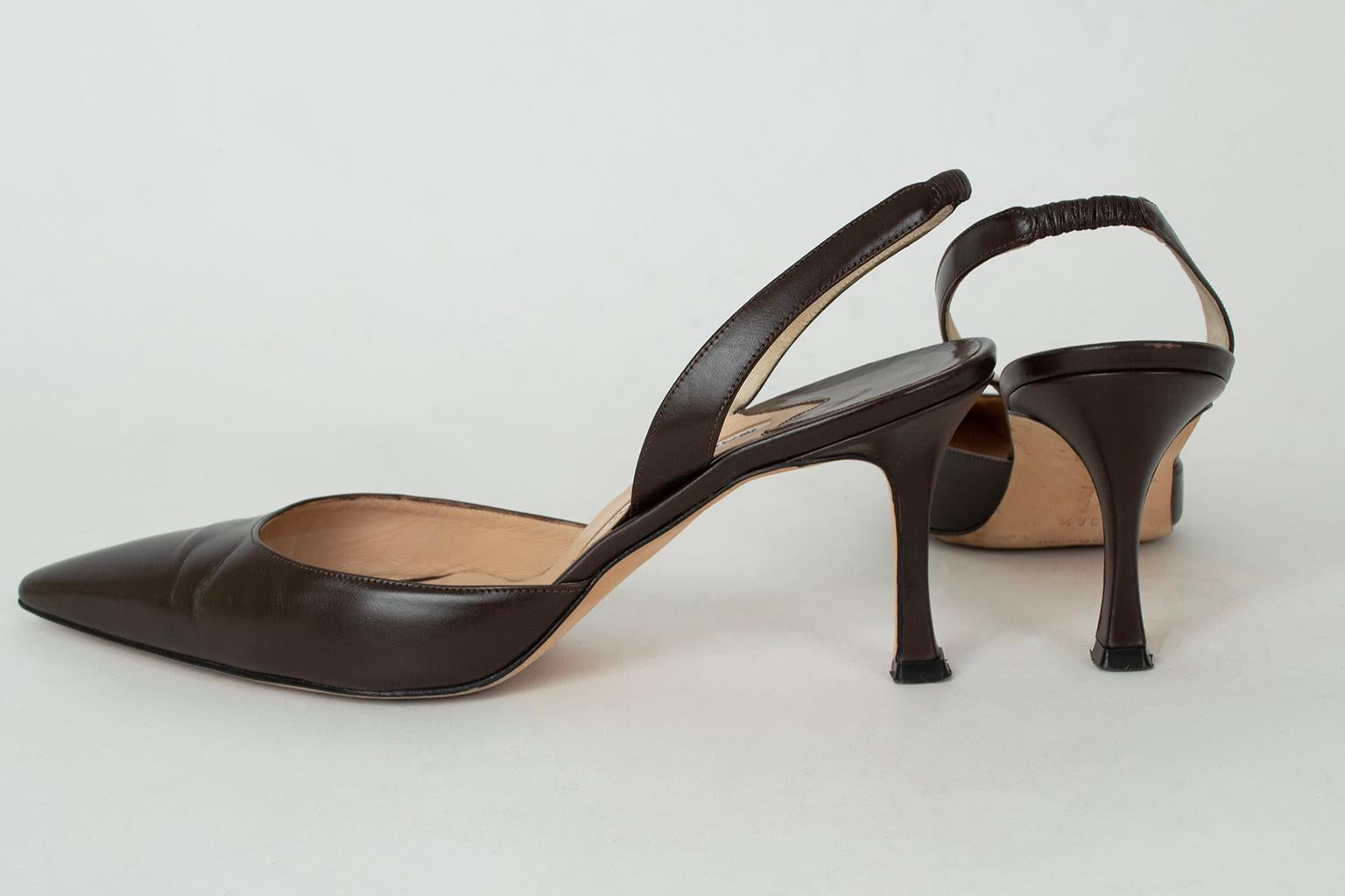 Braunes Leder Manolo Blahnik Carolyne Slingback 70 mm Pump, IT 38.5 (US 8 - 8.5) im Angebot 1