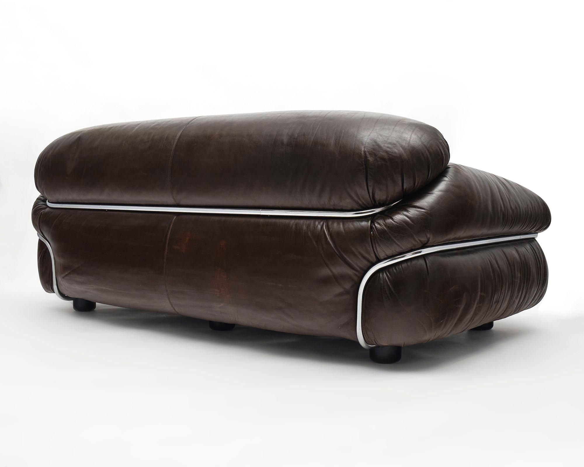 Brown Leather Sesann Sofa by Gianfranco Frattini for Cassina For Sale 3