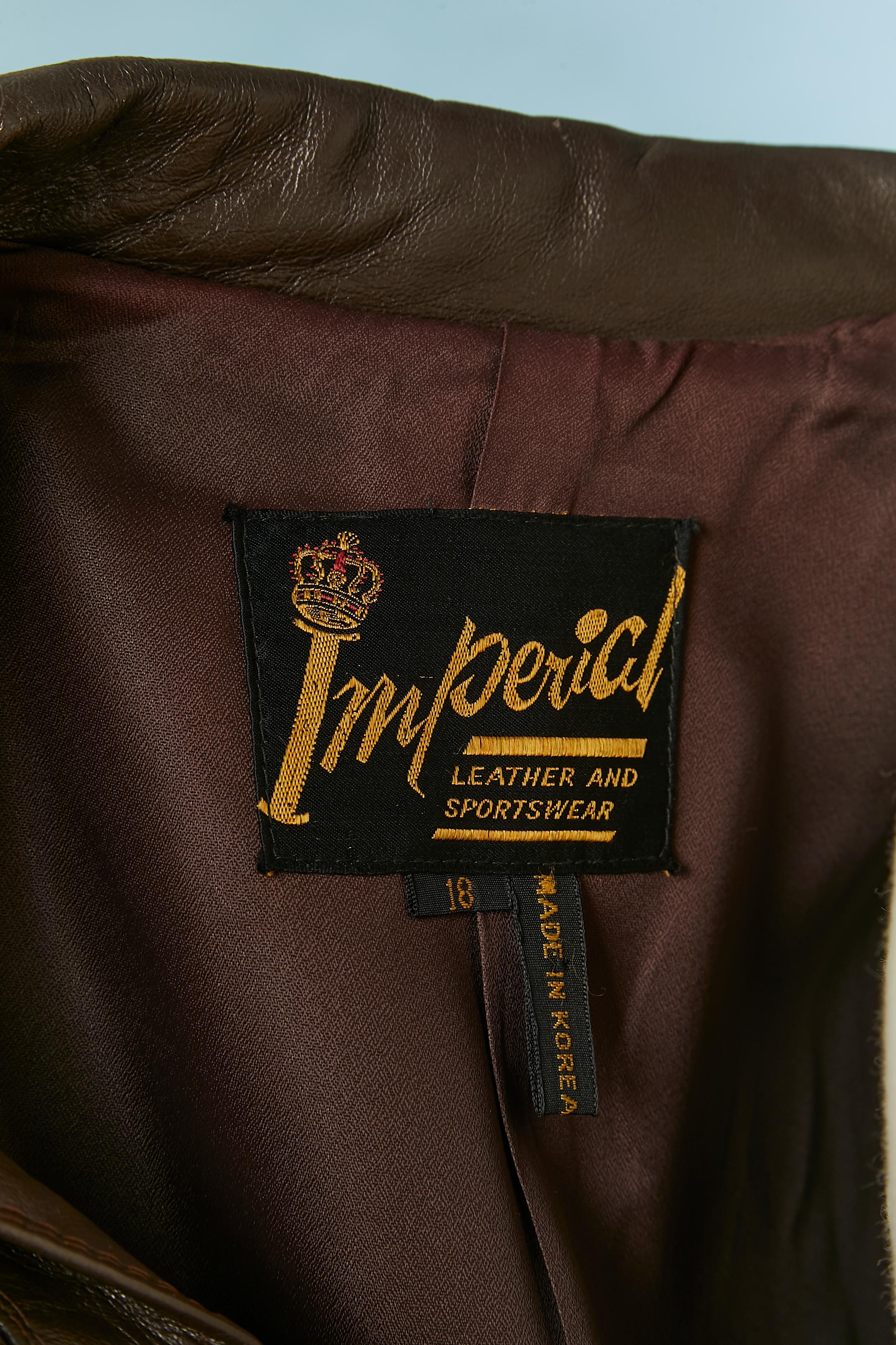 Manteau croisé en cuir marron IMPERIAL Circa 1970's en vente 2