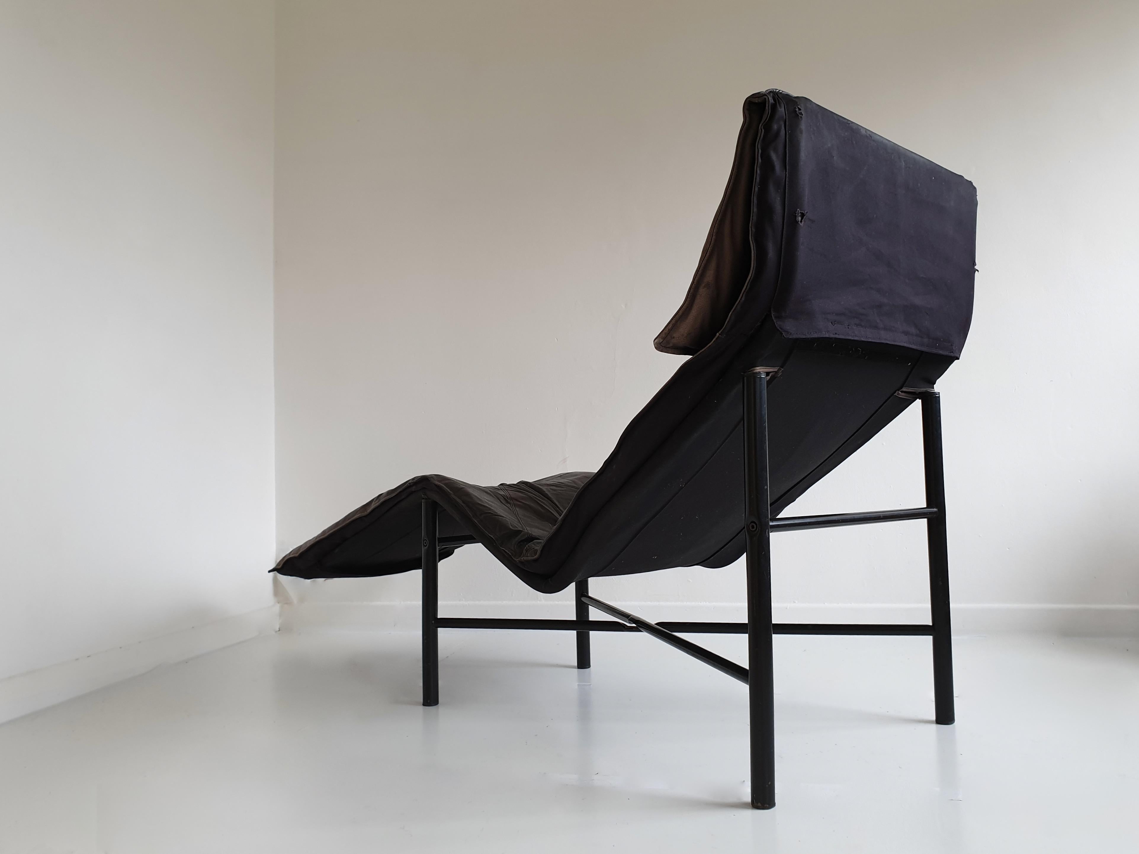 Brown Leather 'Skye' Chaise by Tord Björklund for Ikea, circa 1980 2