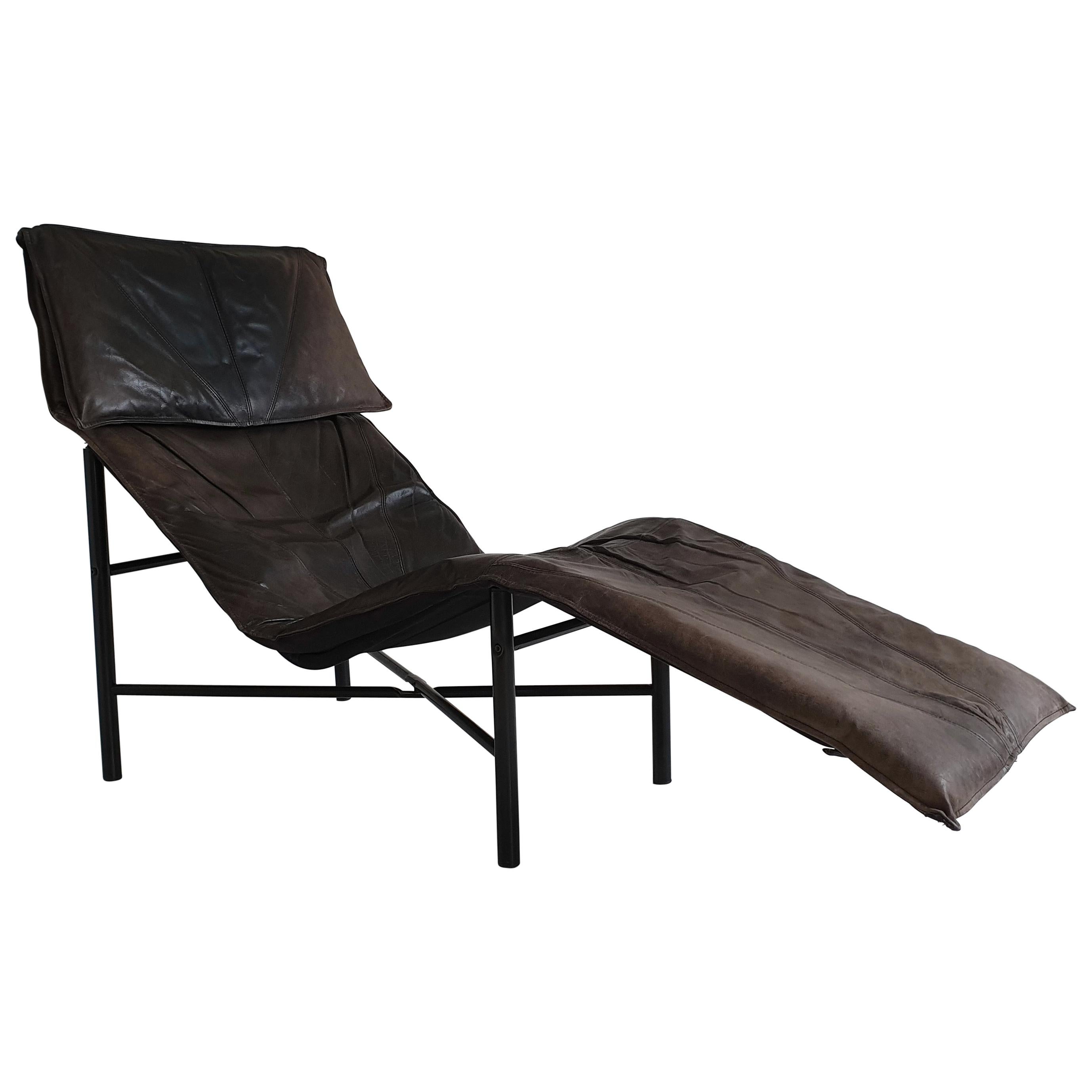Brown Leather 'Skye' Chaise by Tord Björklund for Ikea, circa 1980