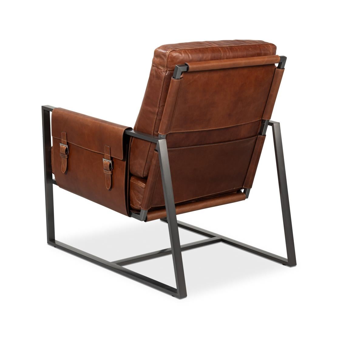 Chaise d'appoint en cuir Brown Neuf - En vente à Westwood, NJ