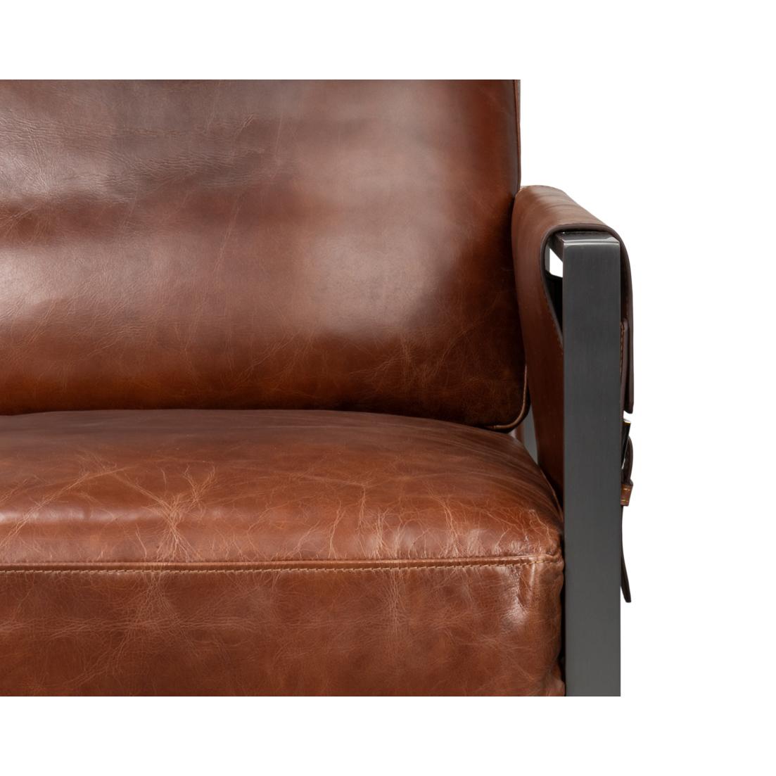 XXIe siècle et contemporain Chaise d'appoint en cuir Brown en vente