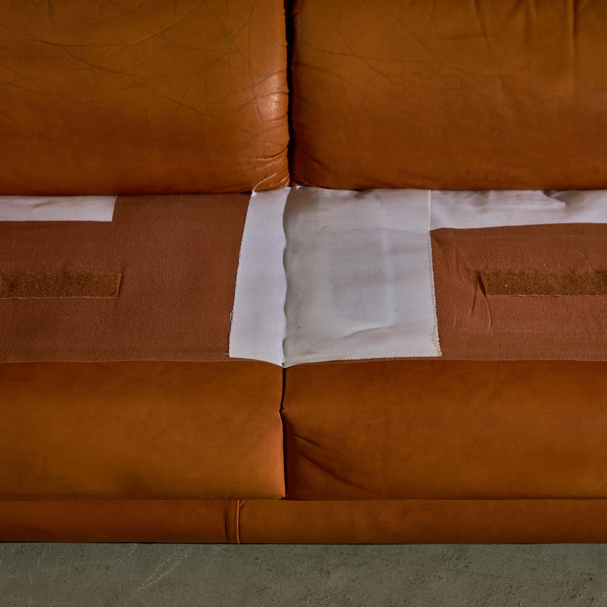 Brown Leather Sofa Set, Italy, 1970s For Sale 10