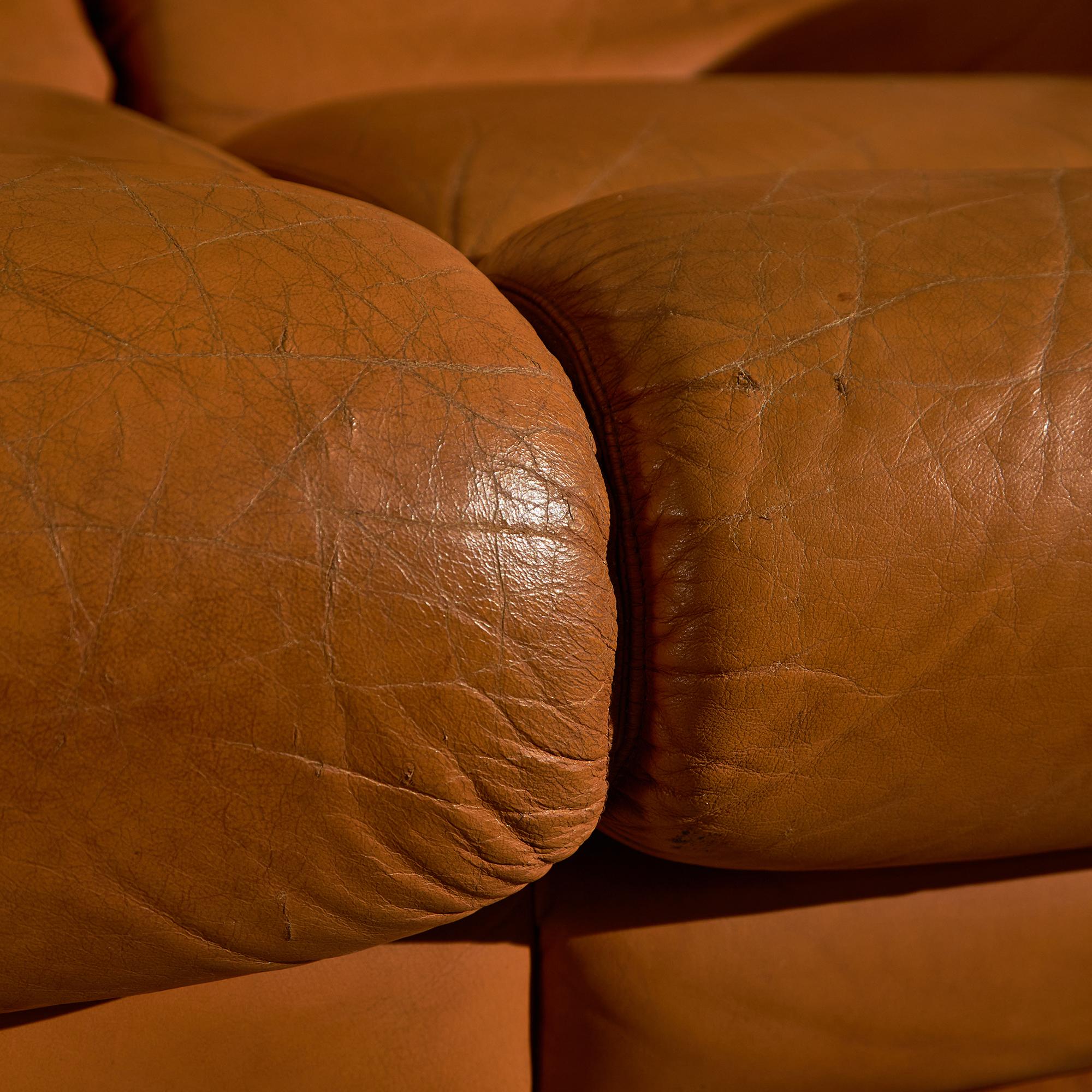 Brown Leather Sofa Set, Italy, 1970s For Sale 12