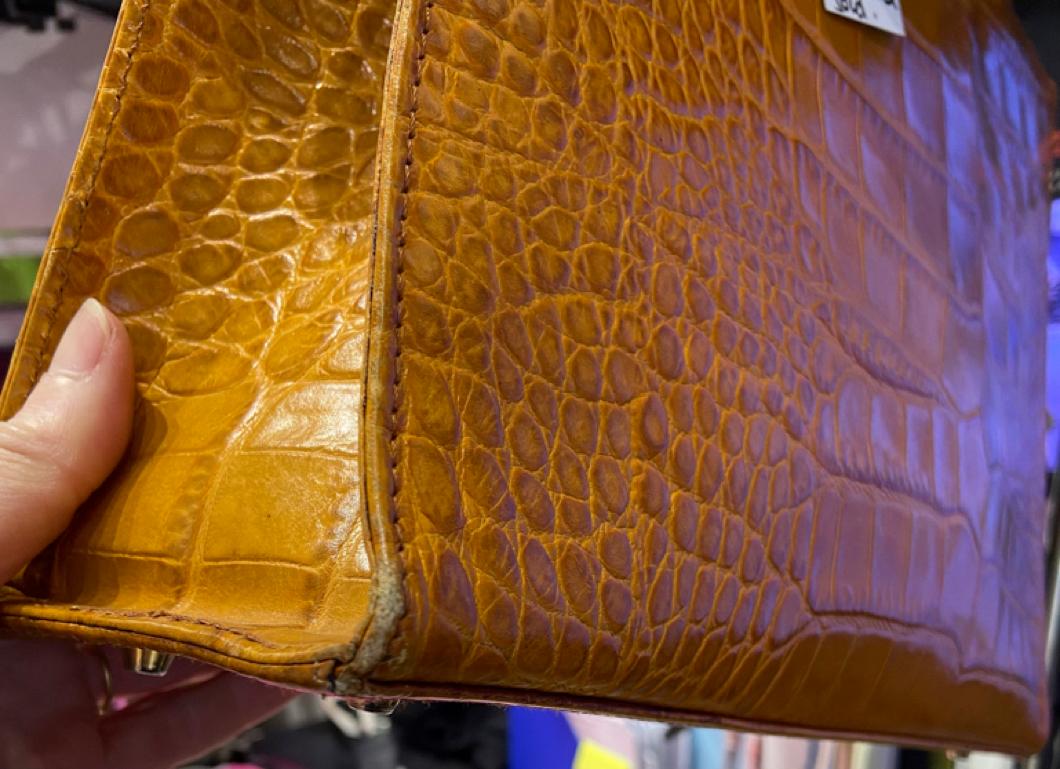 Brown leather structured shoulder bag with crocodile pattern Sonia Rykiel For Sale 3