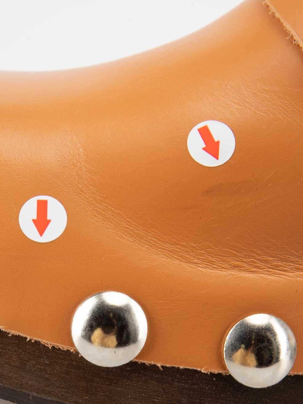 Brown Leather Stud-Detail Buckled Clogs Size IT 42 For Sale 2