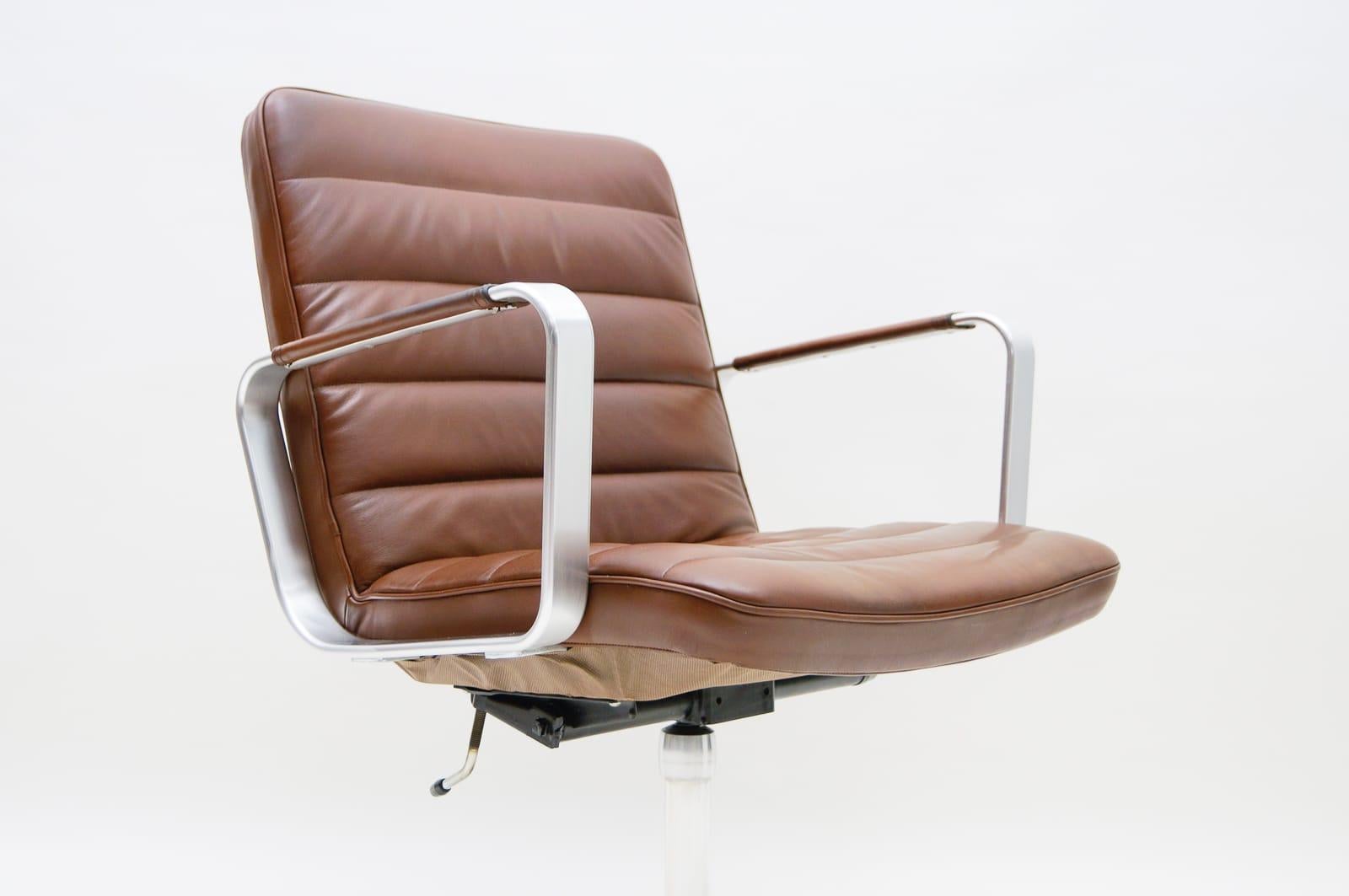 Brown Leather Swivel Chair by Karl-Erik Ekselius for AB J.O. Carlsson, 1960s In Good Condition In Nürnberg, Bayern