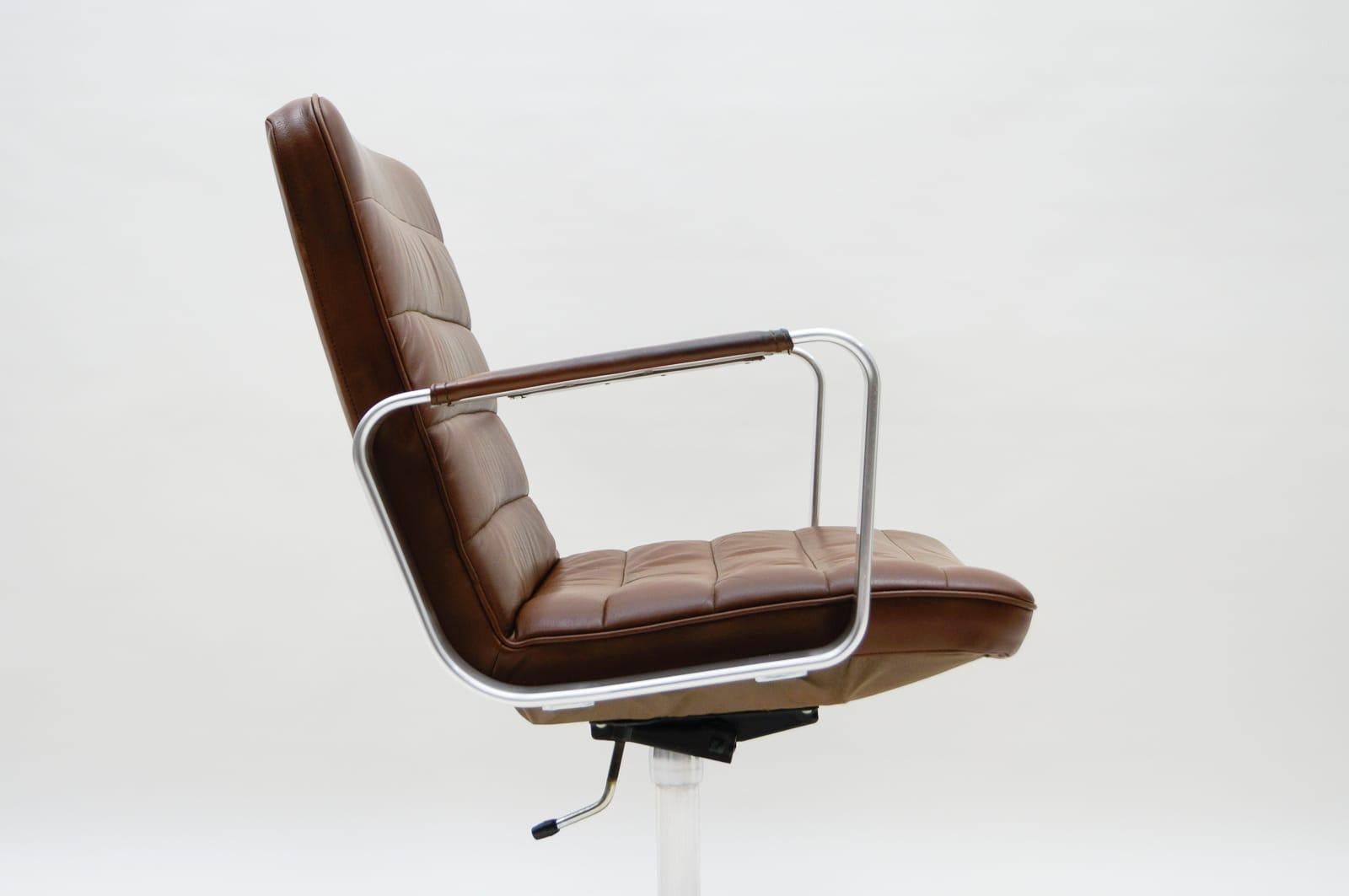 Mid-20th Century Brown Leather Swivel Chair by Karl-Erik Ekselius for AB J.O. Carlsson, 1960s