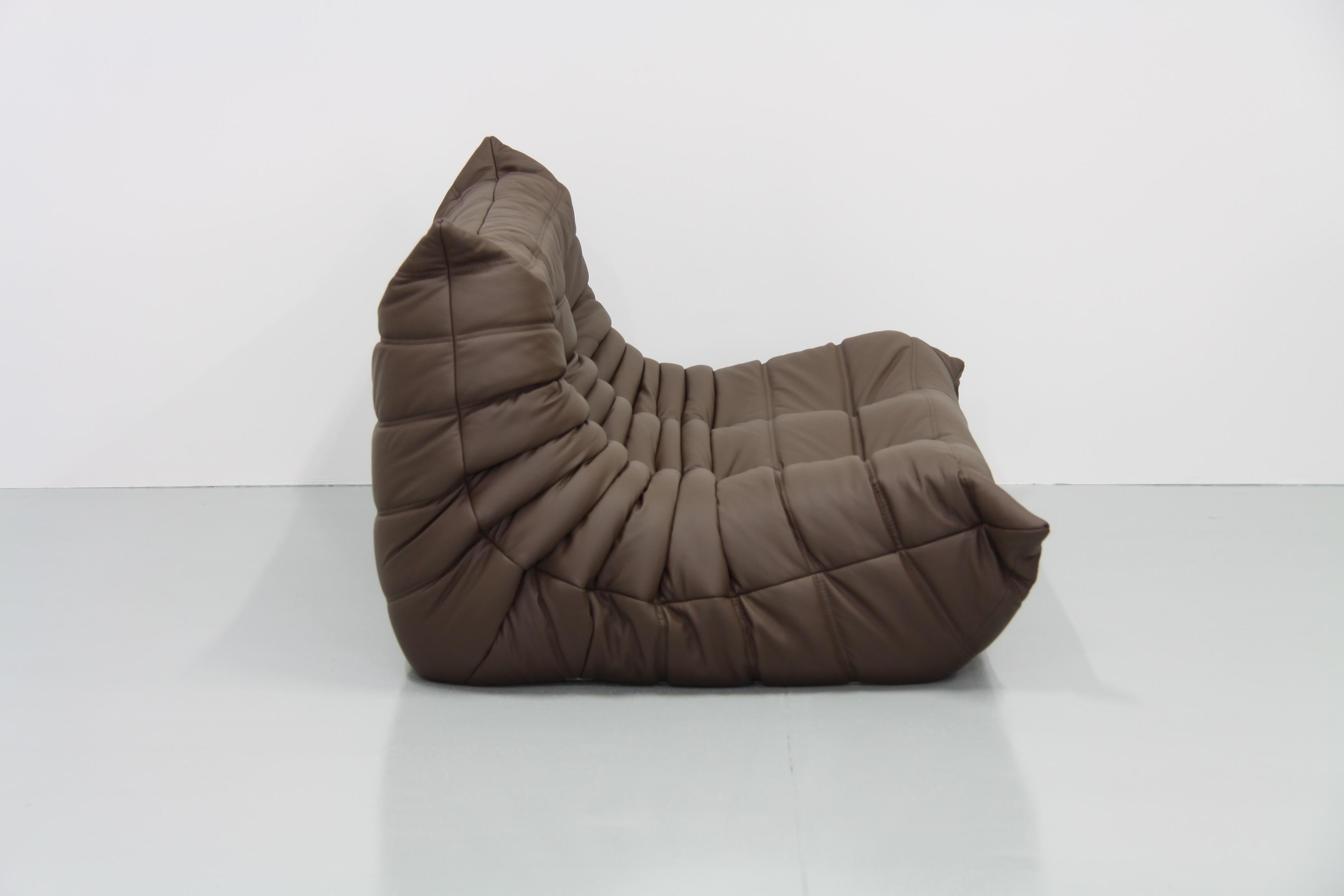 Brown Leather Togo Living Room Set by Michel Ducaroy for Ligne Roset For Sale 13