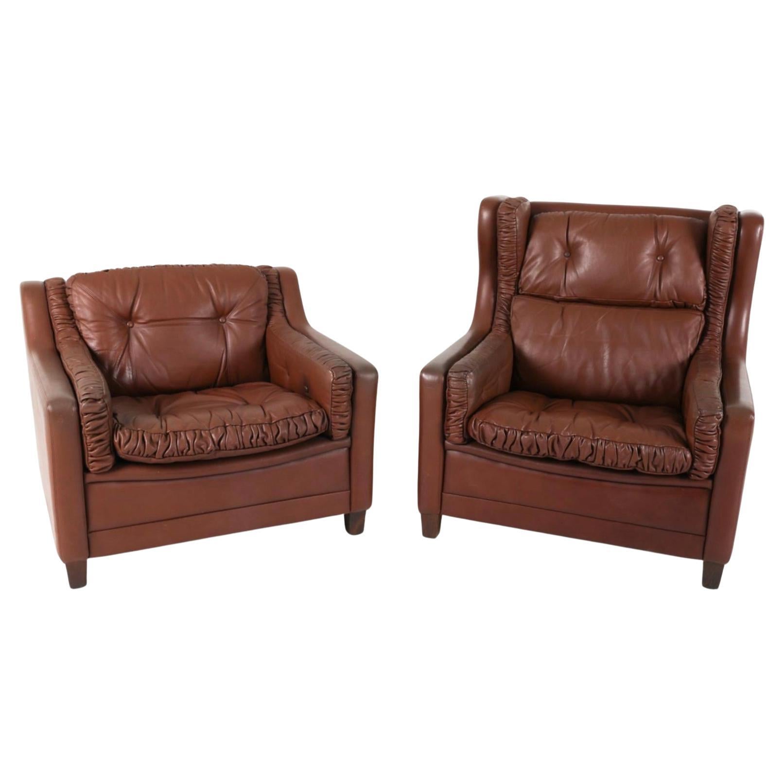 Paire de chaises à accoudoirs à dossier ailé en cuir Brown dans le style de Børge Mogensen