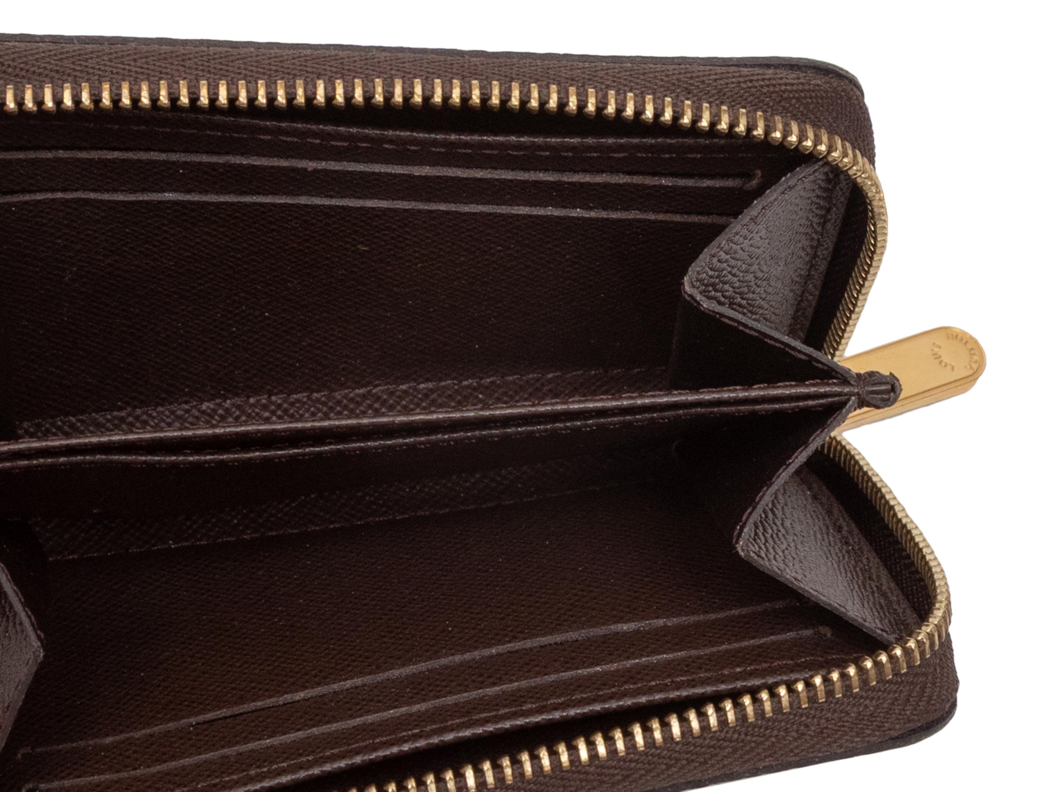 Brown Louis Vuitton Damier Ebene Small Zip Wallet In condizioni buone in vendita a New York, NY