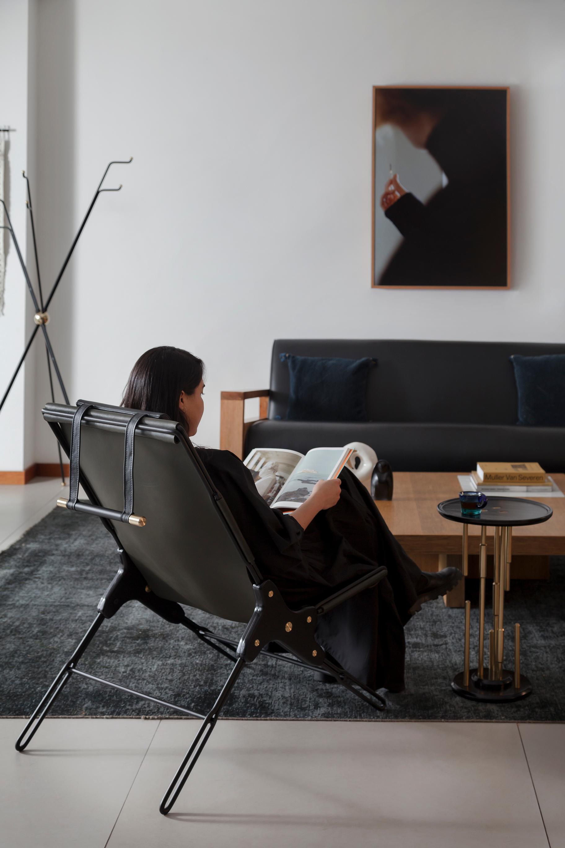 Post-Modern Brown Lounge Chair by Estudio Andean For Sale