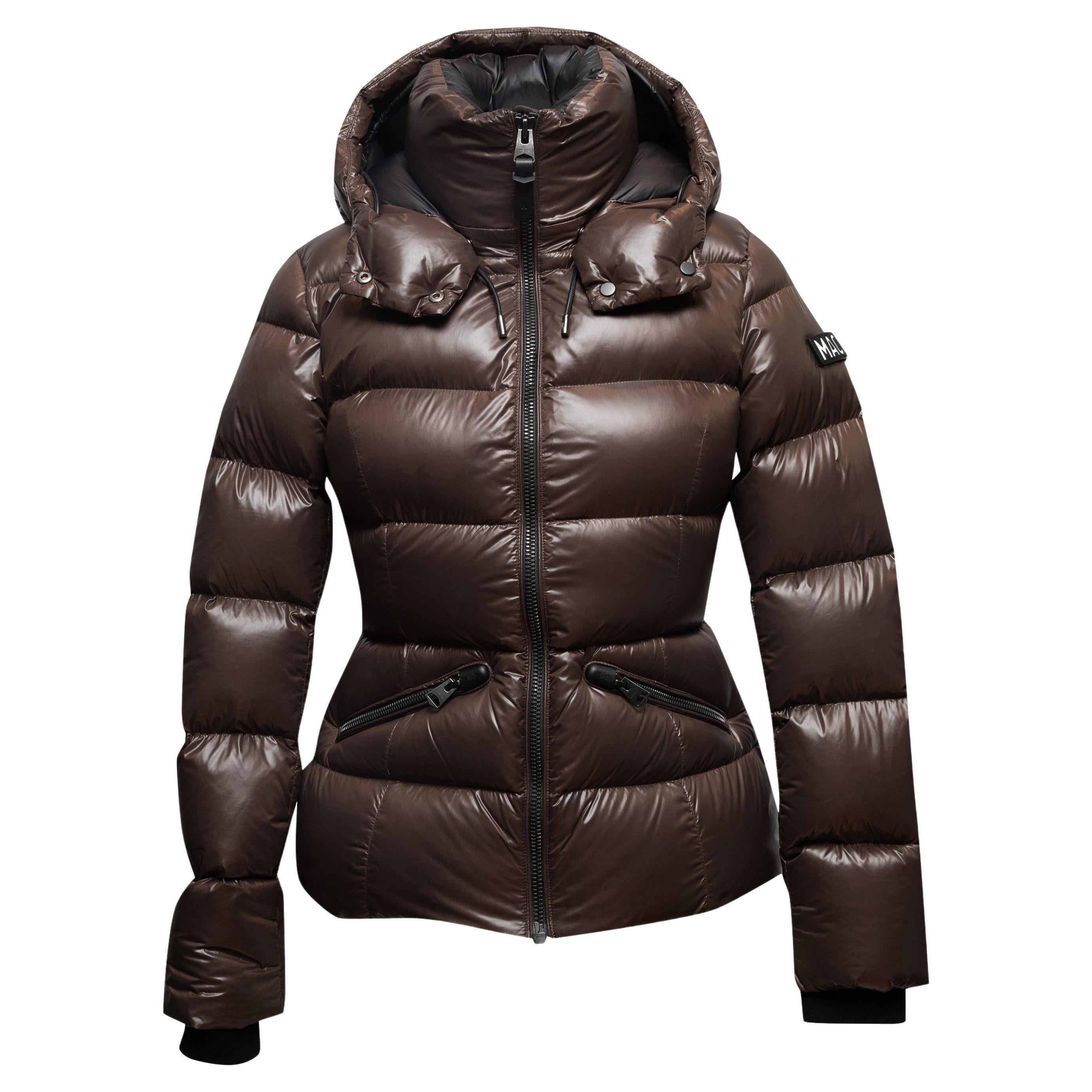 Piumino con cappuccio marrone Mackage taglia US S in vendita