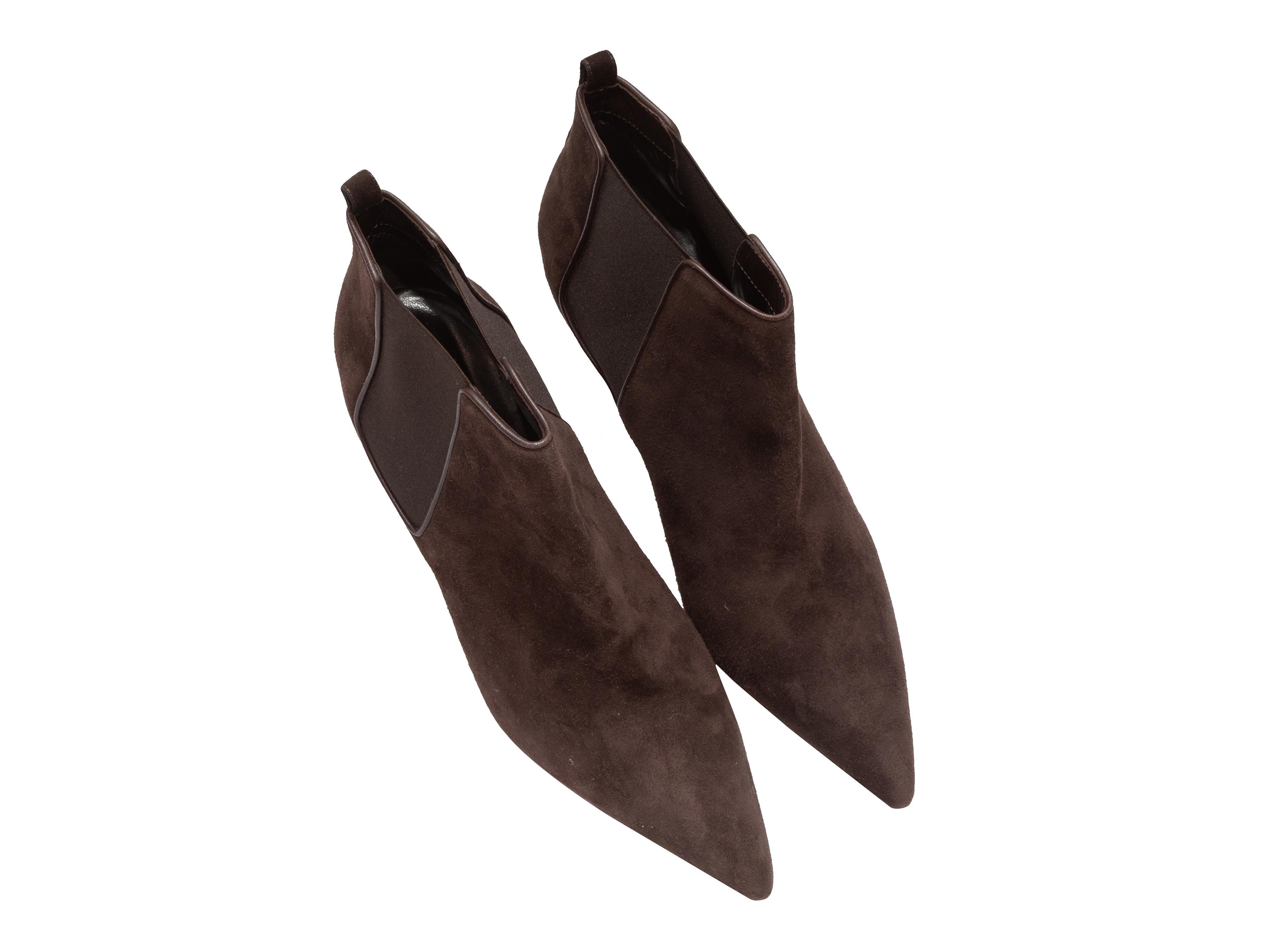 Brown Manolo Blahnik Suede Heeled Ankle Boots In Excellent Condition In New York, NY