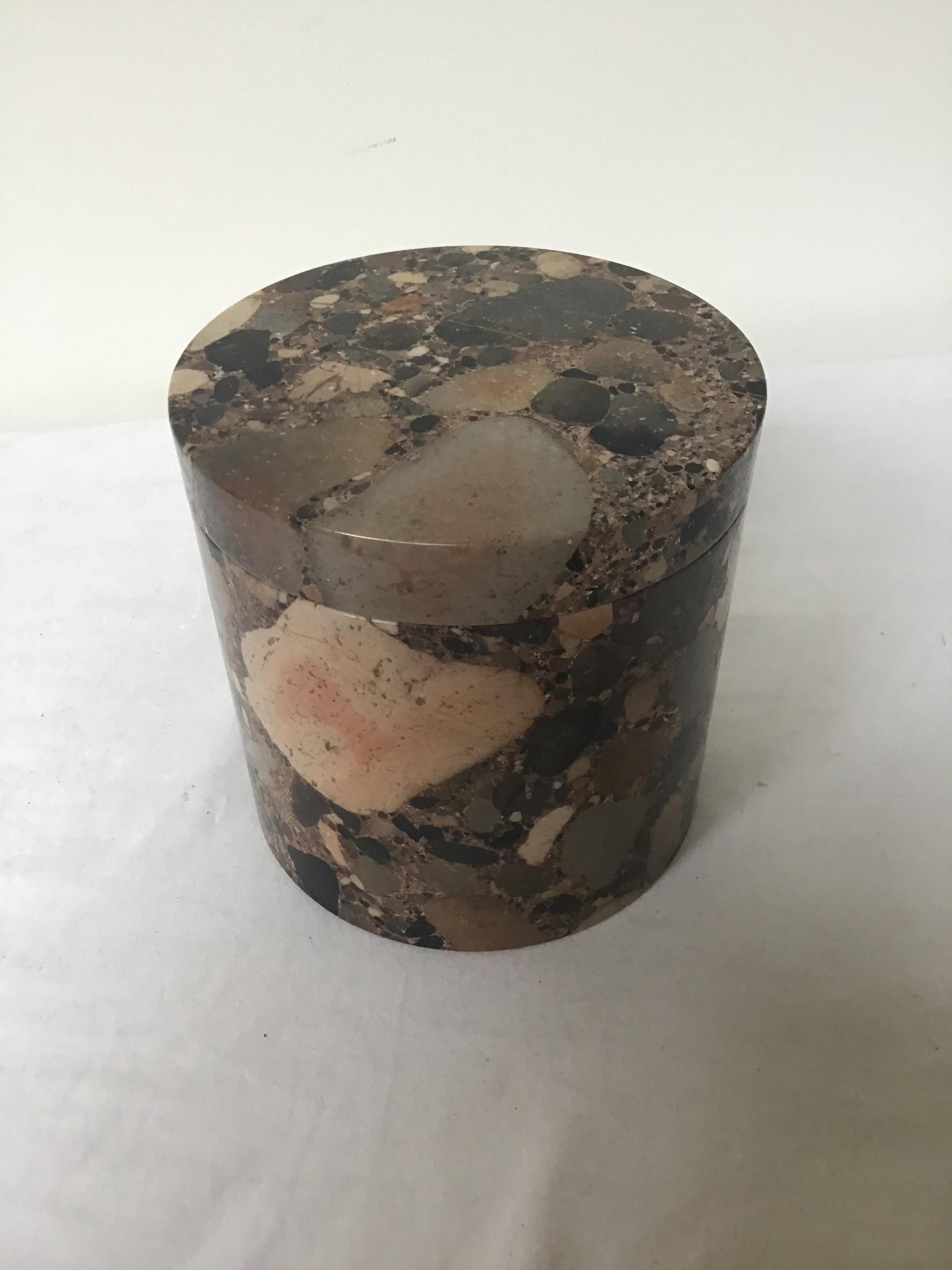 Brown Marble Box In Good Condition In Tarrytown, NY