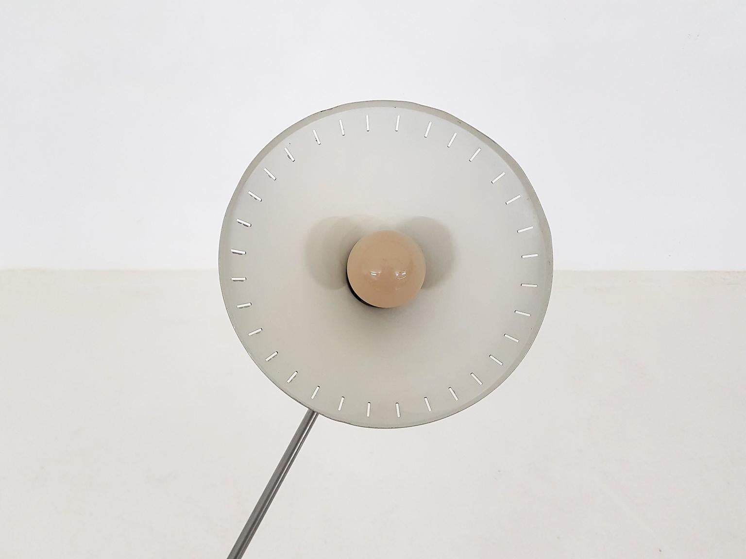 Brown Metal Adjustable Floor Lamp by Anvia Attribute, Hoogervorst, Dutch Design 6