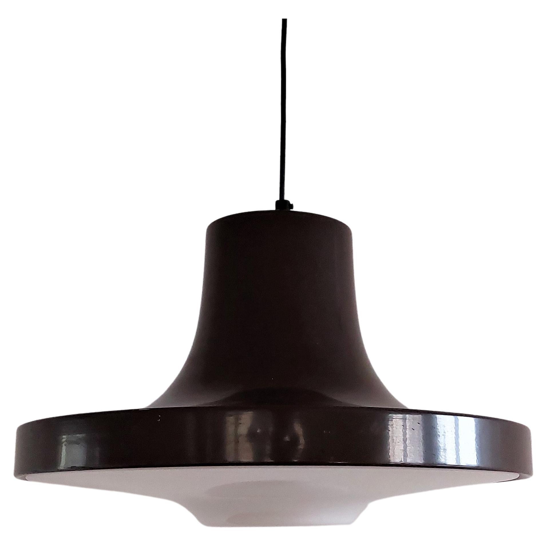Lampe suspendue en métal Brown avec diffuseur en plexiglas pour Ab Fagerhult, Suède