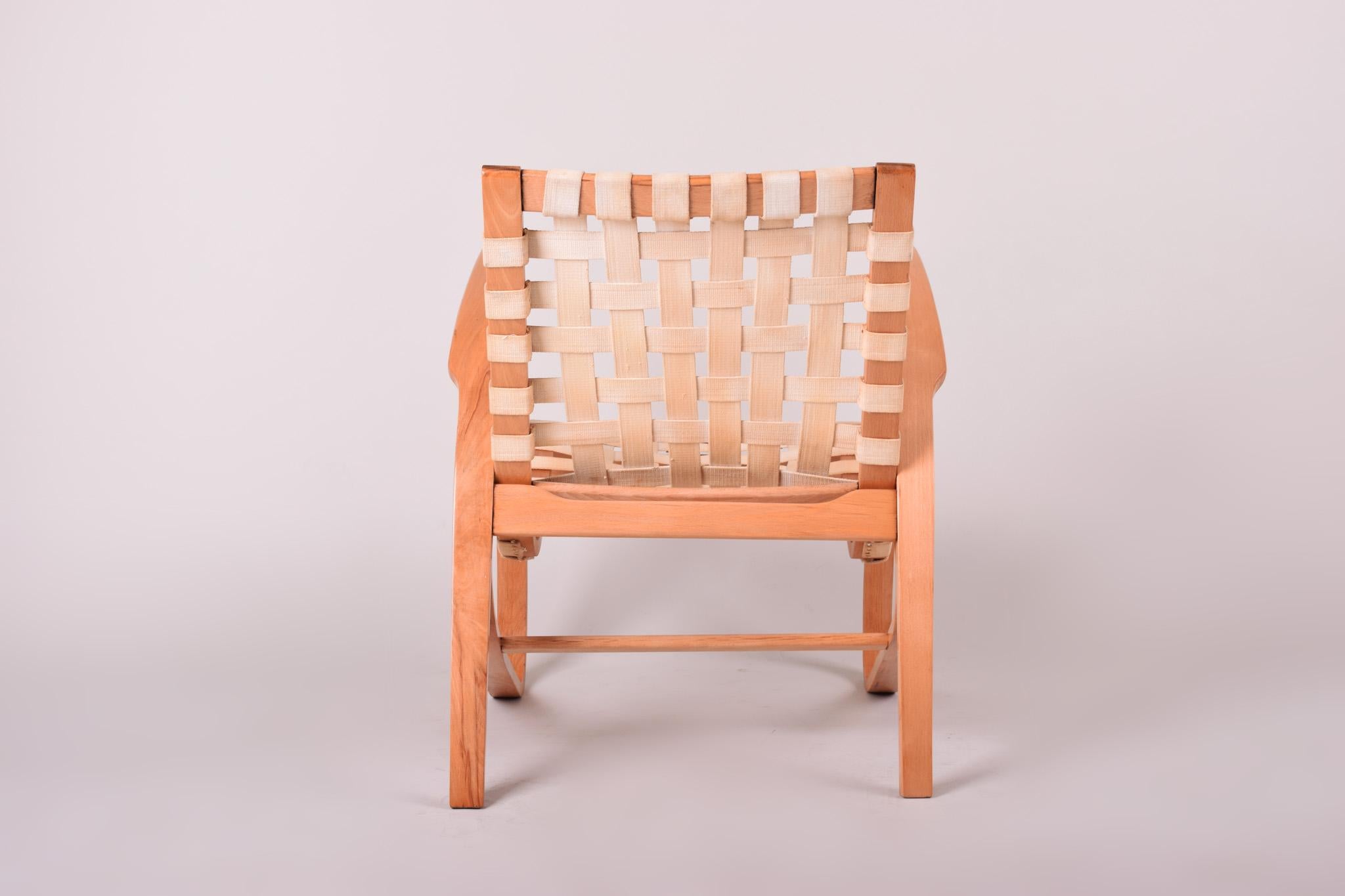 Bois Fauteuil marron du milieu du siècle fabriqué en Tchèque dans les années 1930. Conçu par Jan Vank en vente