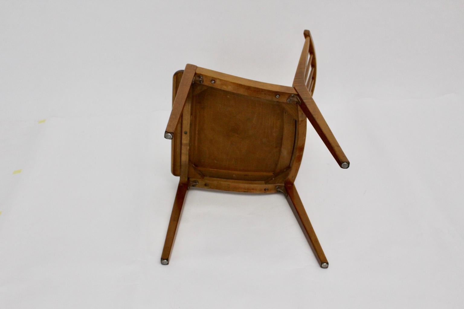 Metal Brown Mid-Century Modern Maple Tree Chair by Otto Niedermoser for Thonet For Sale