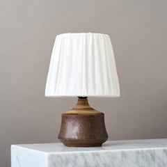 Brown Mid-Century Stoneware Table Lamp by Klase Höganäs, Sweden, 1960s.