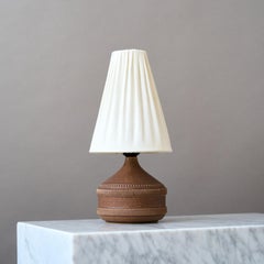 Brown Mid-Century Stoneware Table Lamp by Klase Höganäs, Sweden, 1960s.