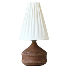 Brown Mid-Century Stoneware Table Lamp by Klase Höganäs, Sweden, 1960s.