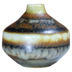 Vaso marrone in miniatura, Carl-Harry Stålhane, Rörstrand, metà del secolo scorso