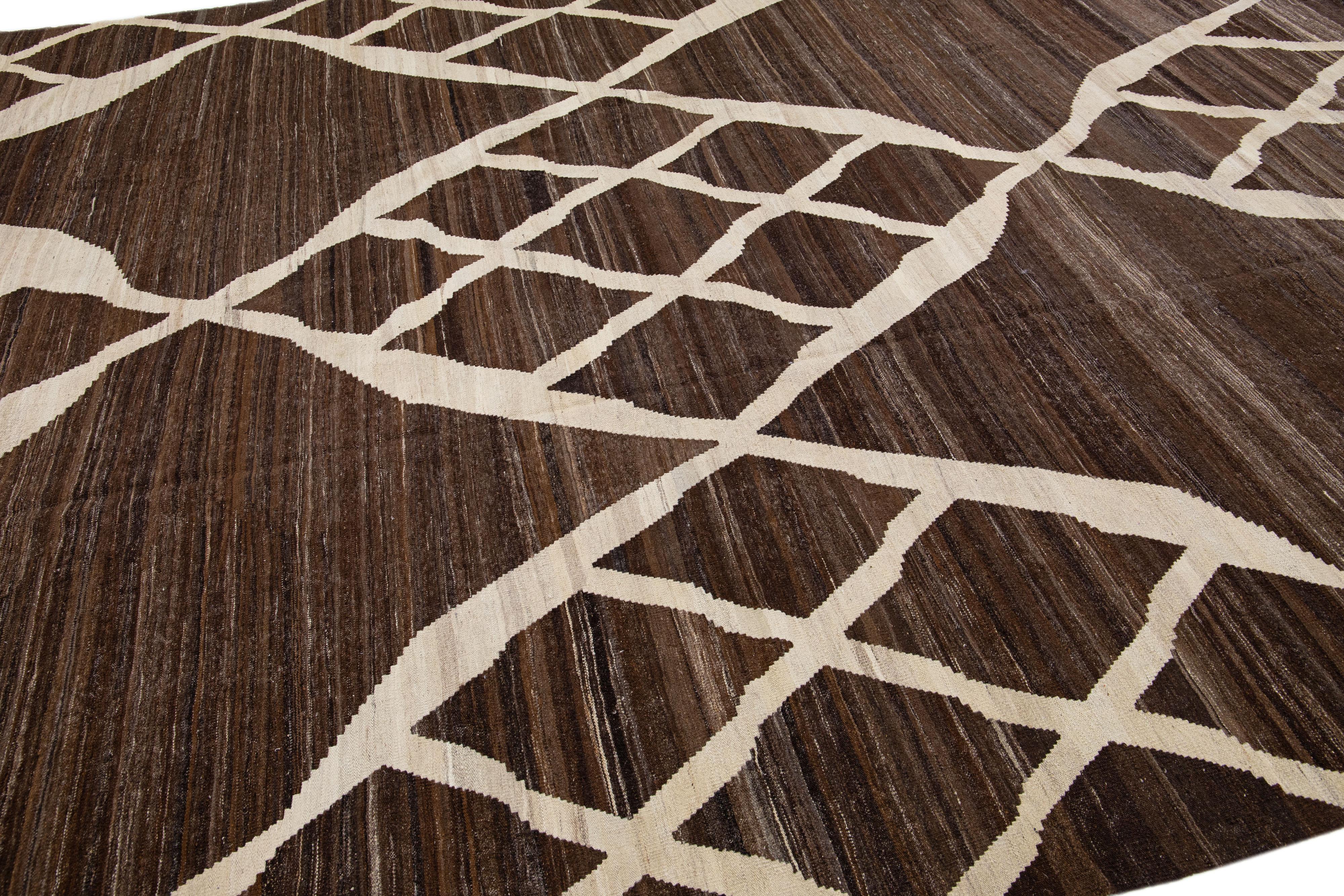 Turkish Brown Modern Kilim Flatweave Wool Rug with Geometric Motif For Sale