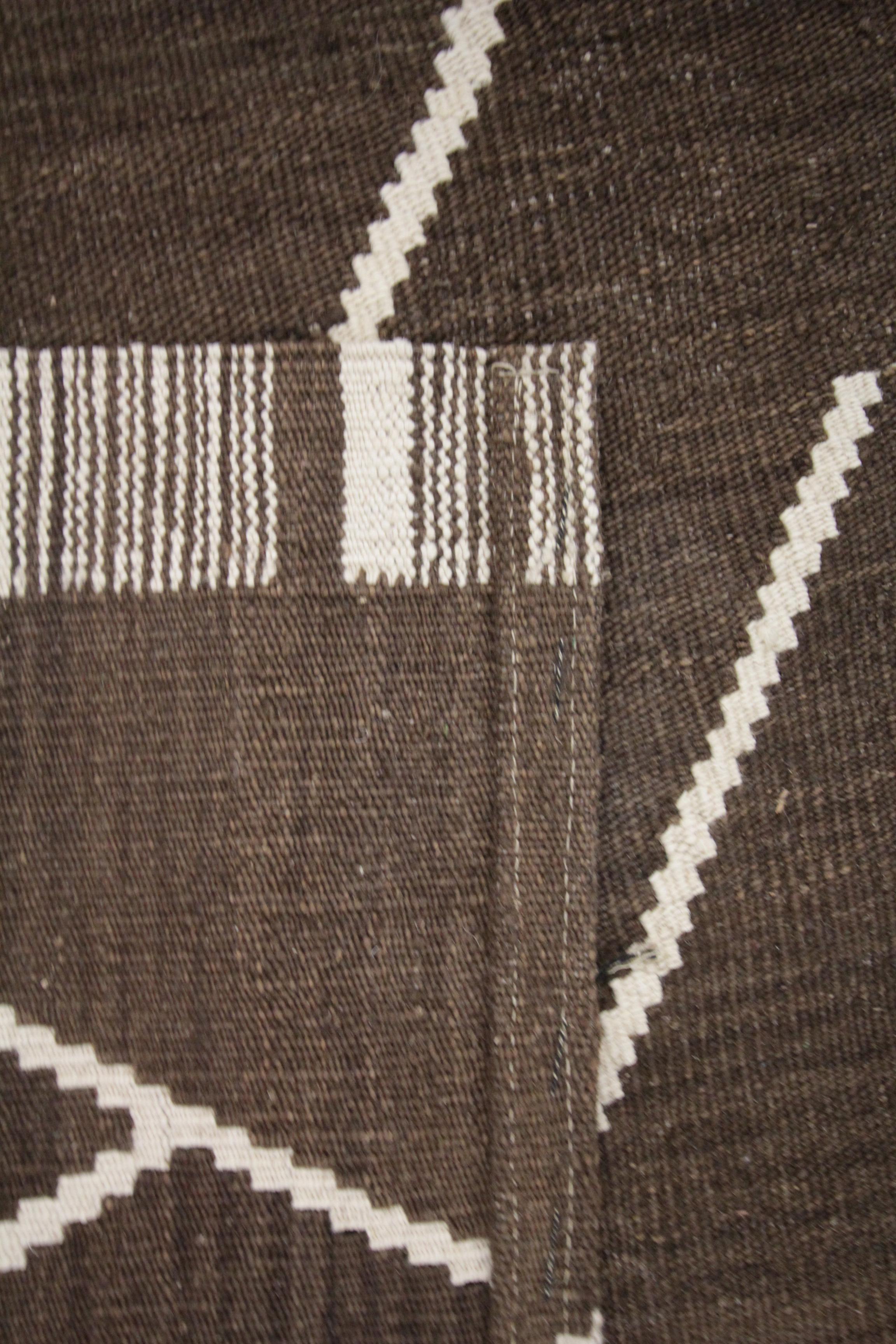 Contemporary Brown Modern Kilim Rug Scandinavian Style Wool Rug, Geometric Carpet For Sale