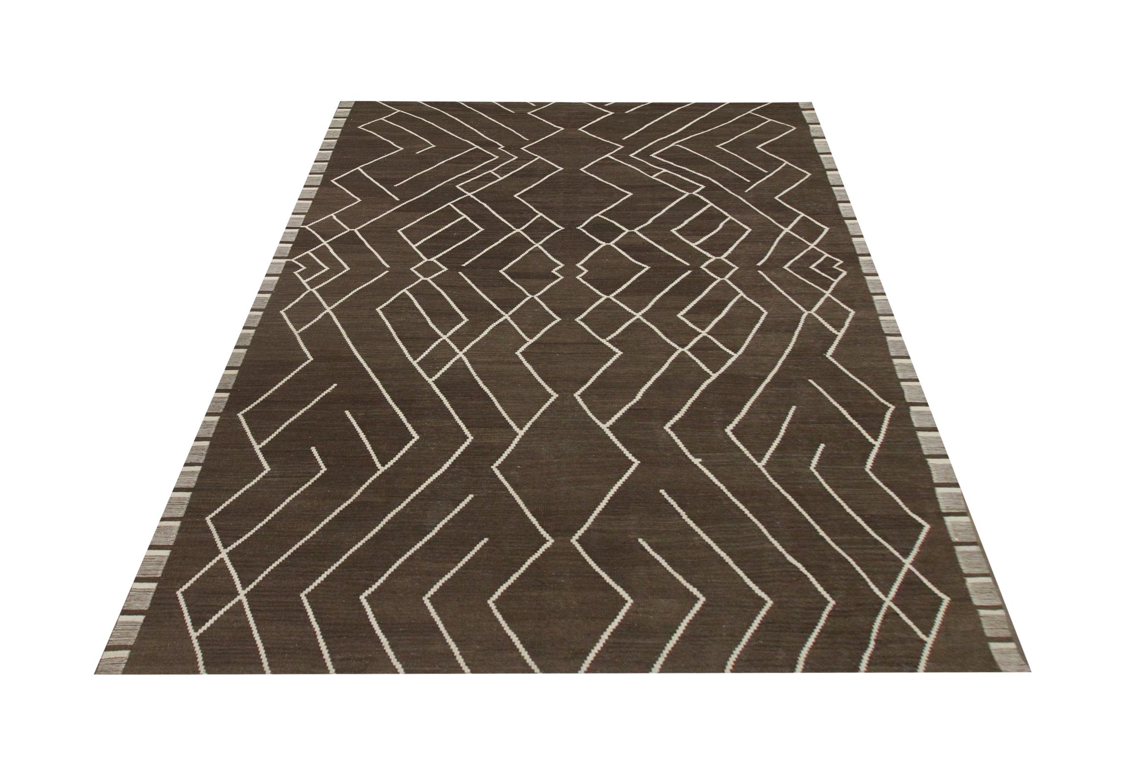 Brown Modern Kilim Rug Scandinavian Style Wool Rug, Geometric Carpet For Sale 2