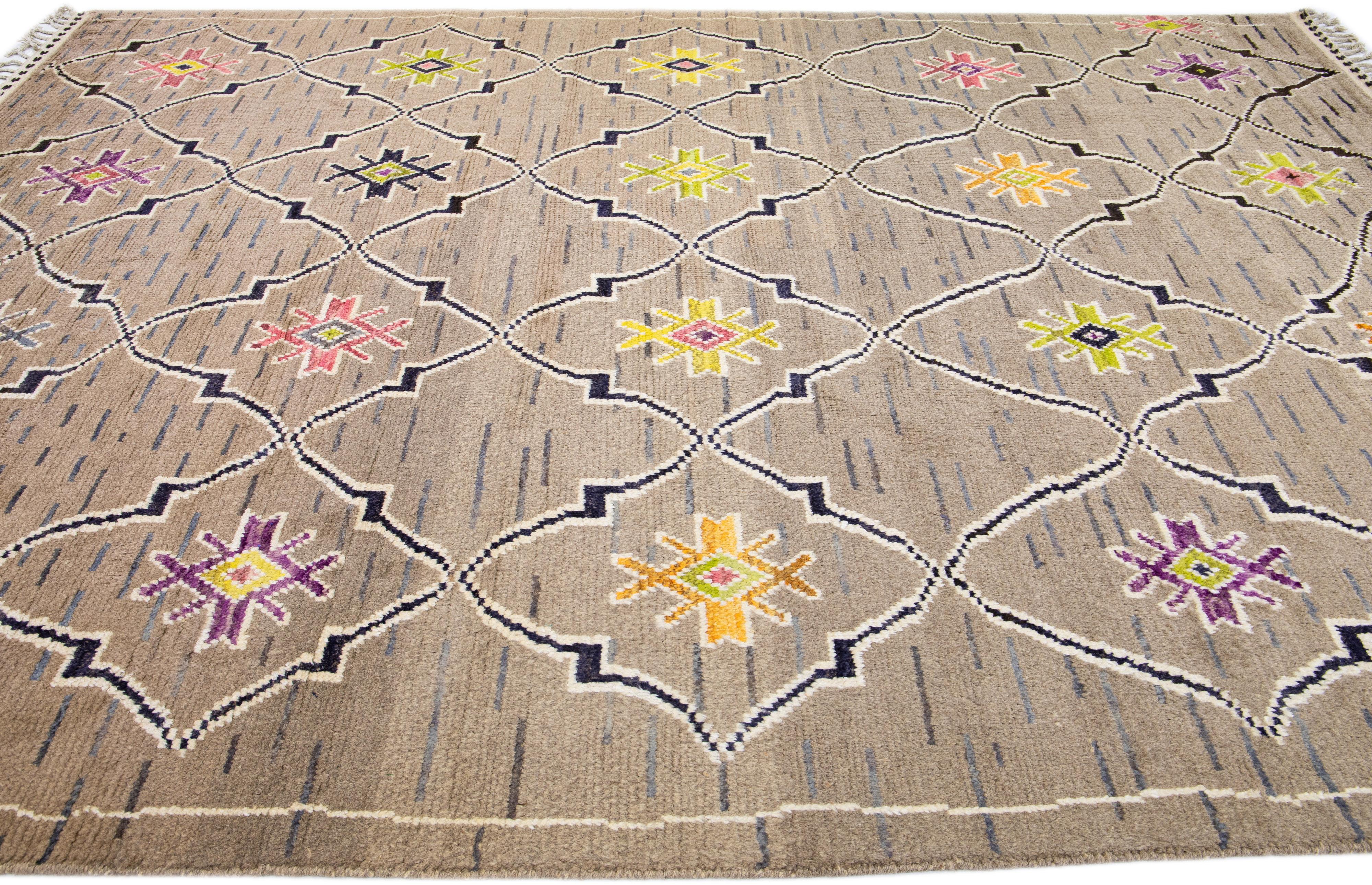 Brown Modern Moroccan Style Handmade Tribal Wool Rug In New Condition For Sale In Norwalk, CT