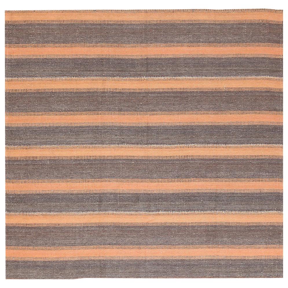 Nazmiyal Collection Modern Persian Flat Weave Rug. Size: 6 ft 9 in x 7 ft For Sale
