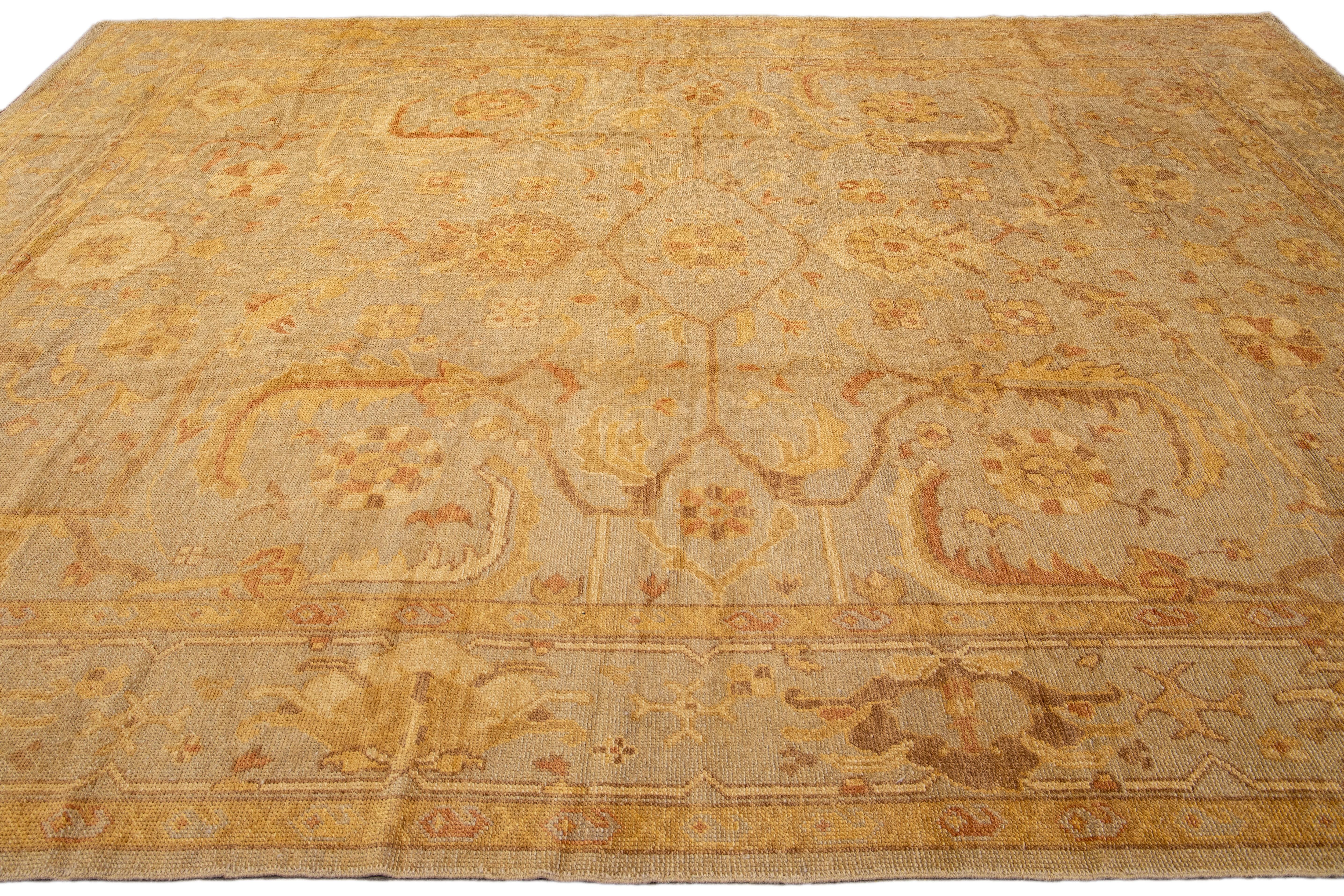 Brown Modern Turkish Oushak Handmade Floral Oversize Wool Rug In New Condition For Sale In Norwalk, CT