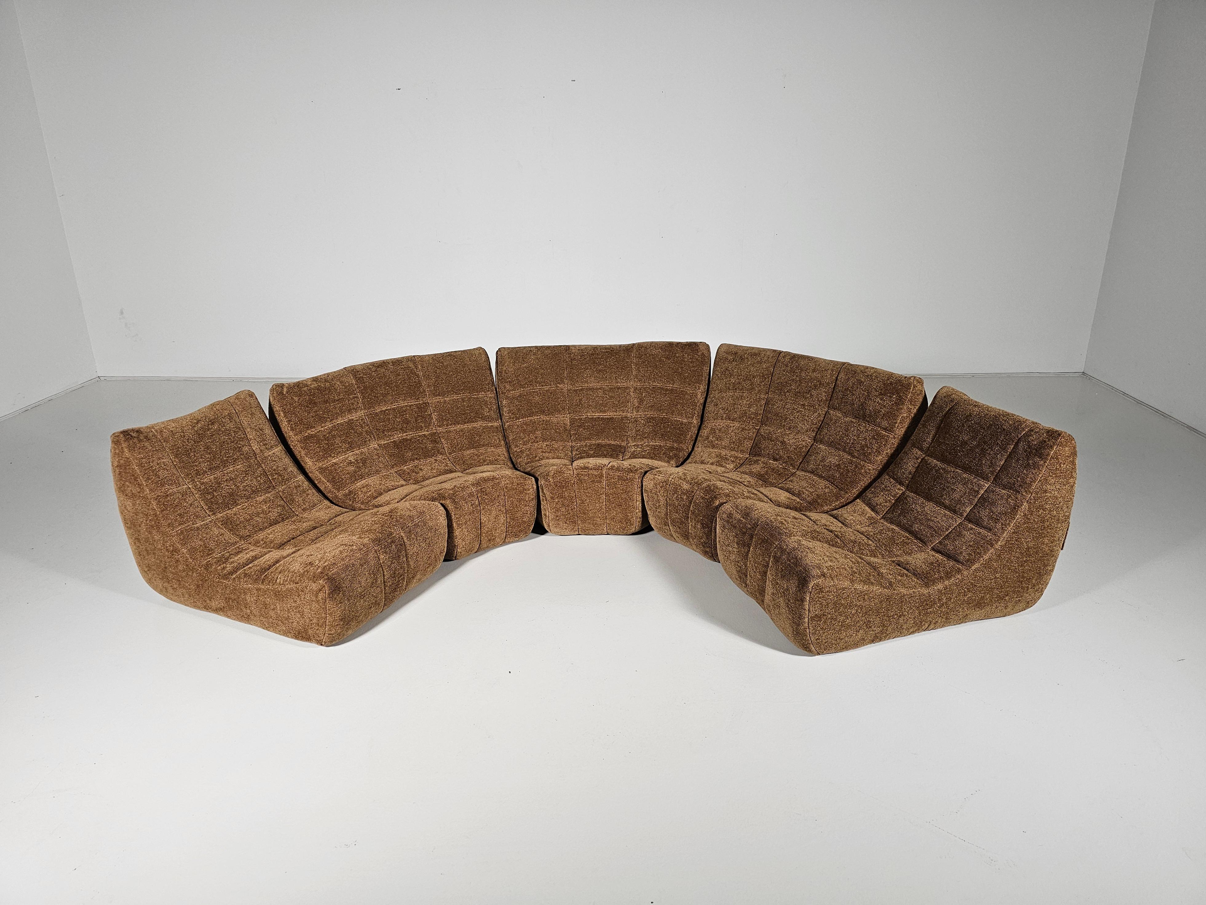 Braunes modulares Sofa 'Gilda' von Michel Ducaroy für Ligne Roset, Frankreich (Moderne der Mitte des Jahrhunderts) im Angebot