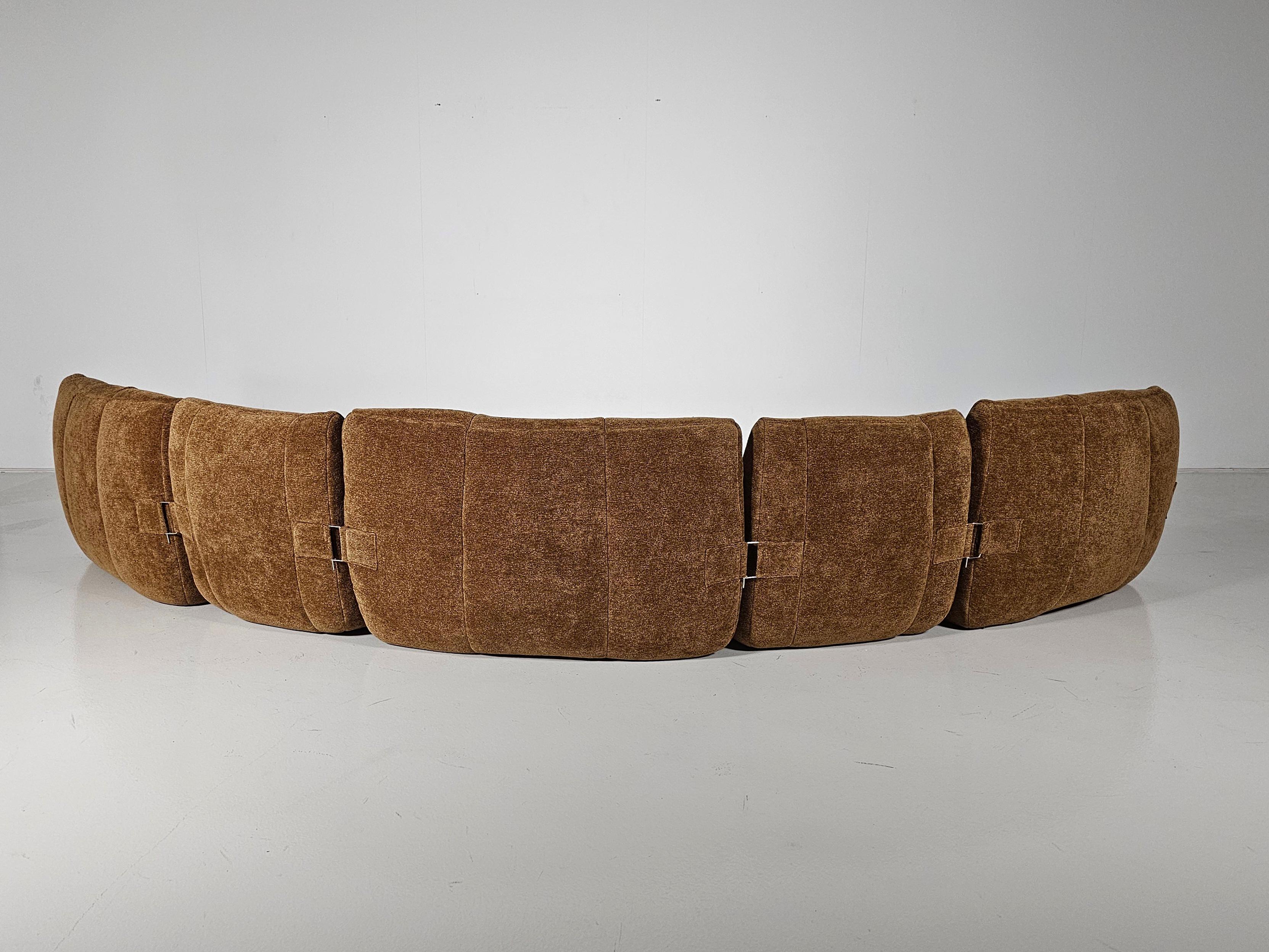 Brown Modular 'Gilda' sofa by Michel Ducaroy for Ligne Roset, France For Sale 1