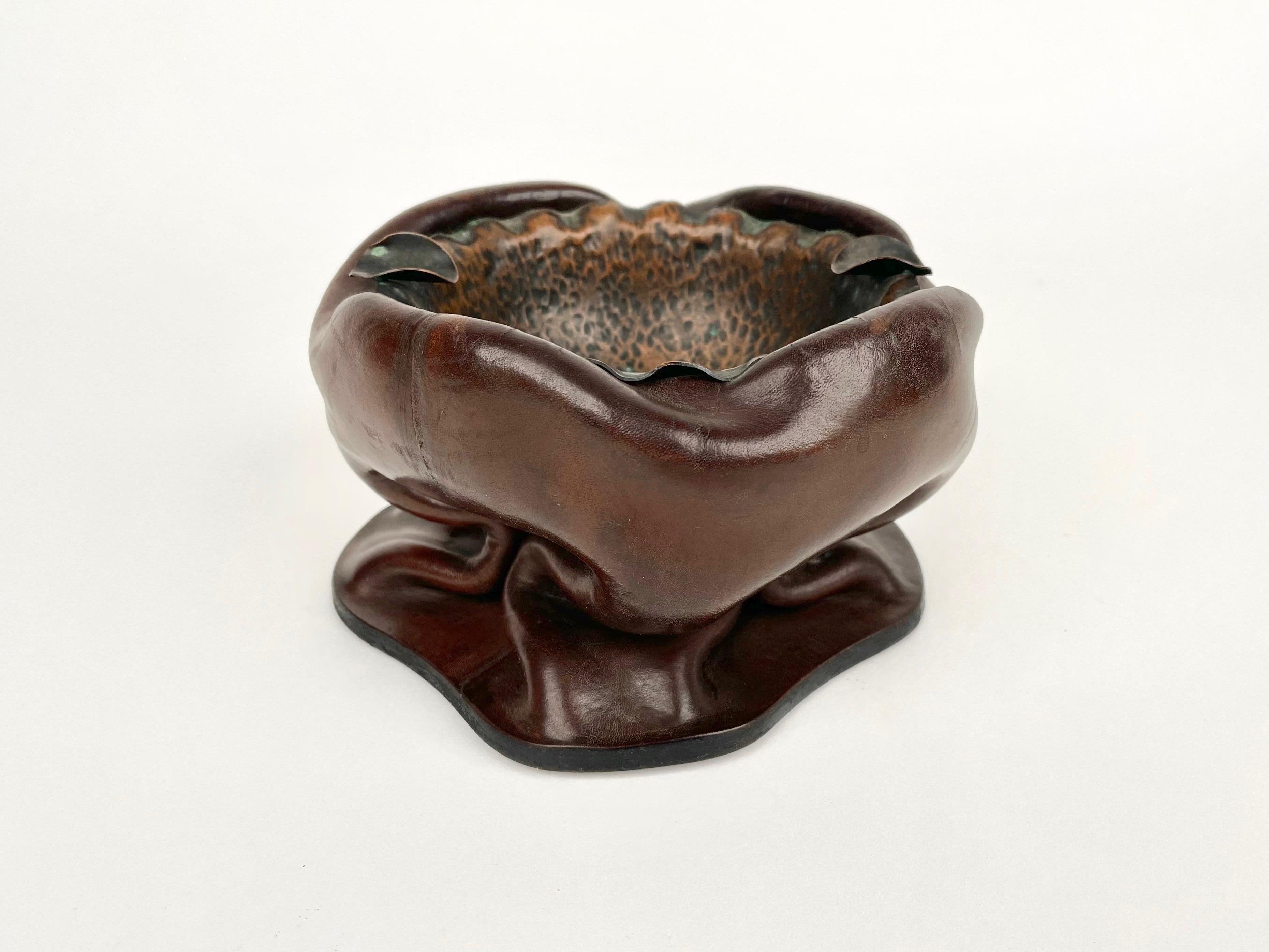 Brown Natural Leather & Copper Ashtray, Italy, 1970s In Good Condition In Rome, IT